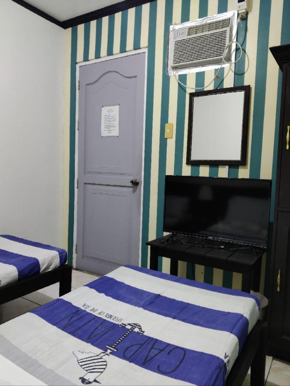 Budget Twin Room photo 1