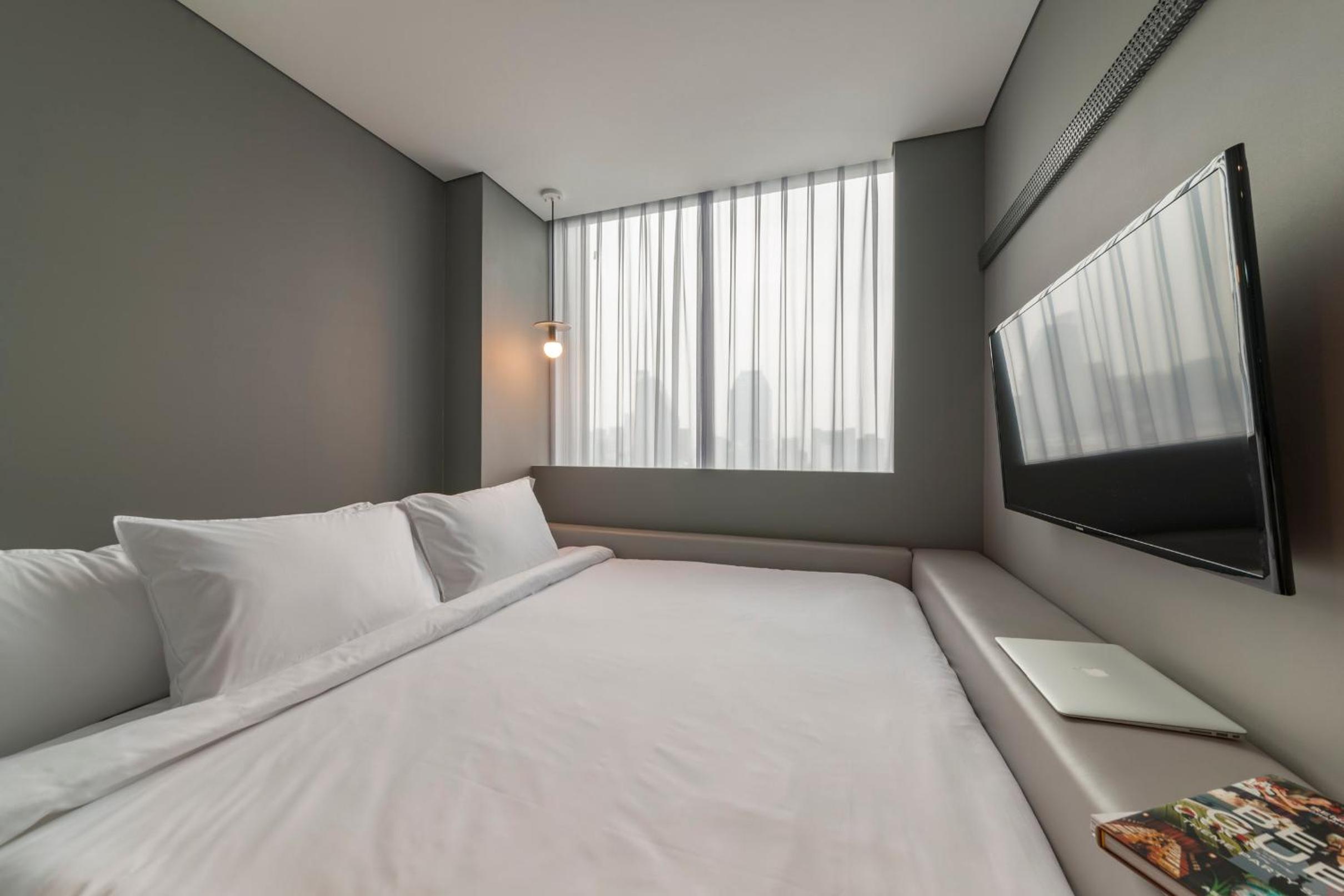 Double Room with 1pax photo 3