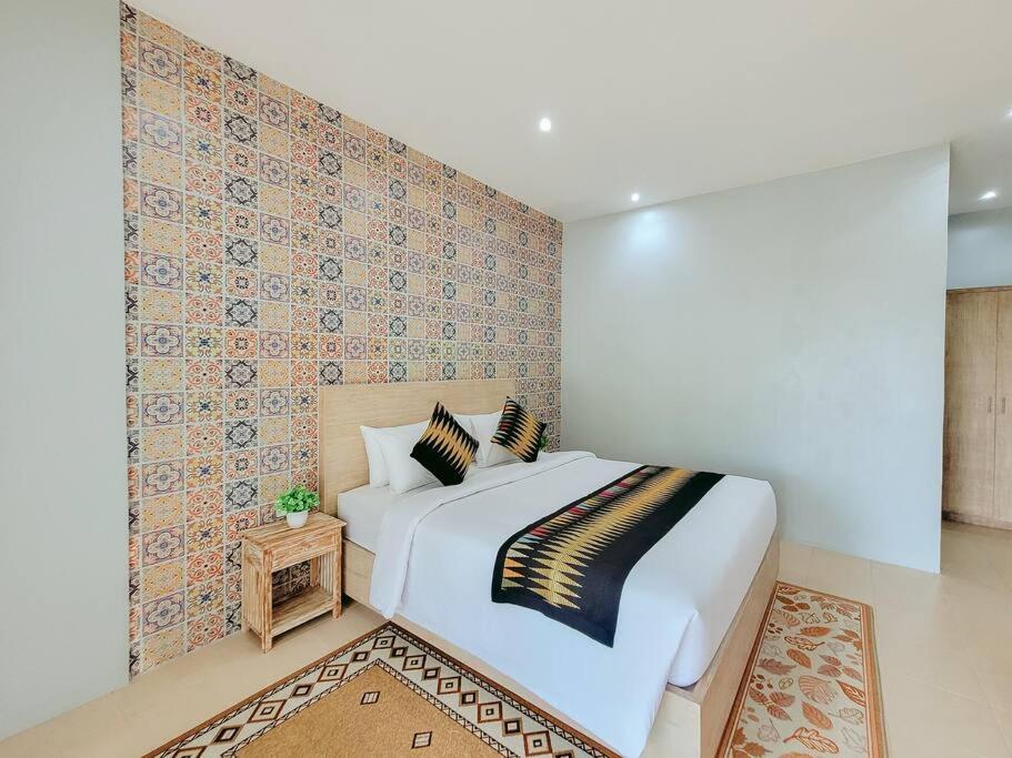 Villa photo 2