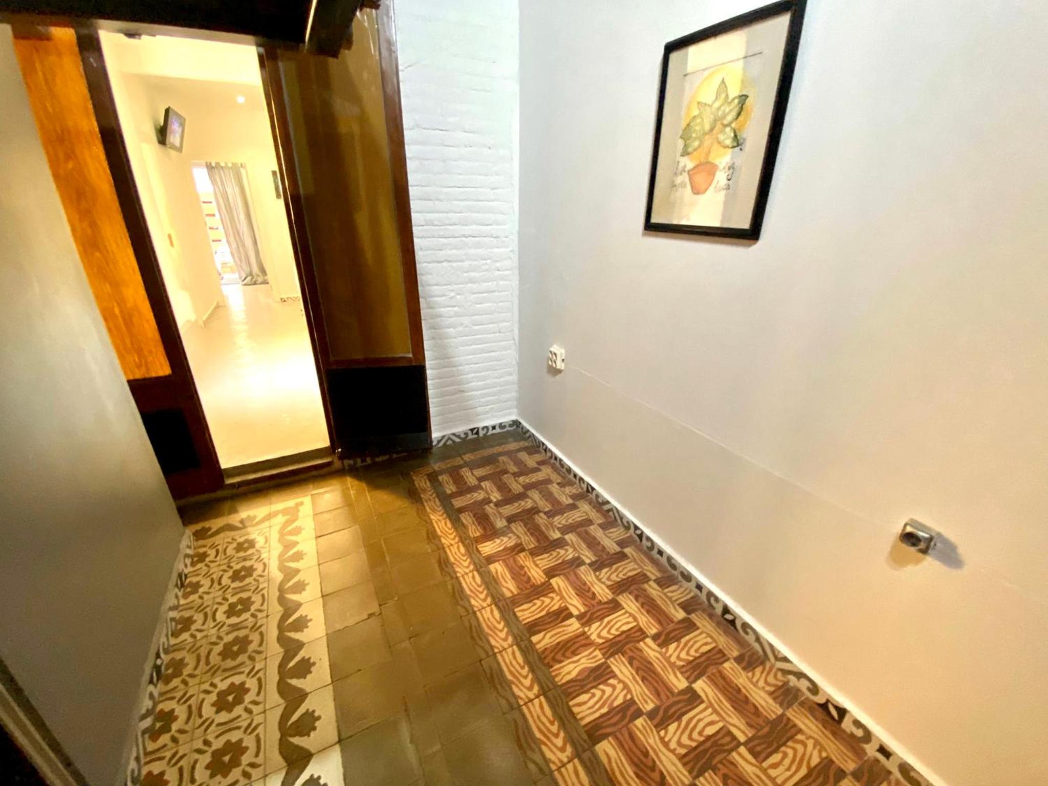 Three-Bedroom Apartment with Balcony photo 3