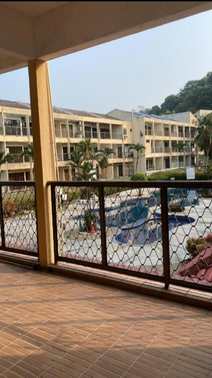 Deluxe Double Room with Balcony photo 2