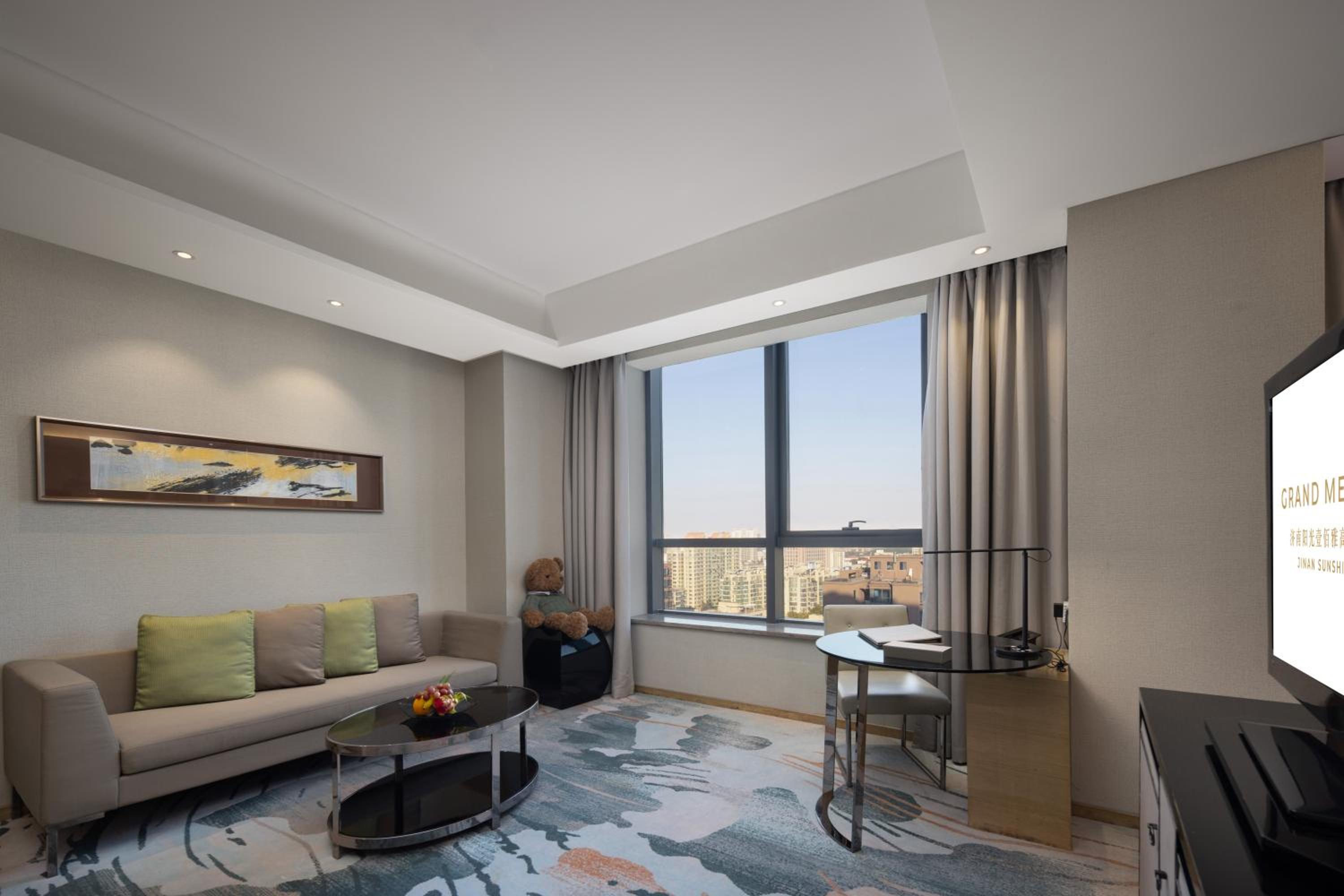 Family Suite - Photo 2