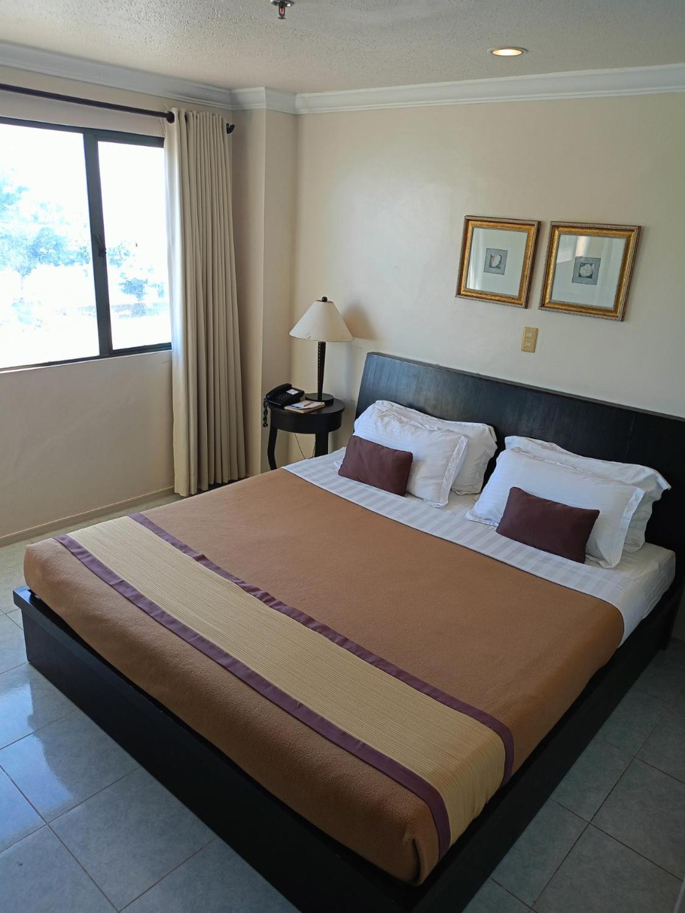 Deluxe with Sea View   photo 2