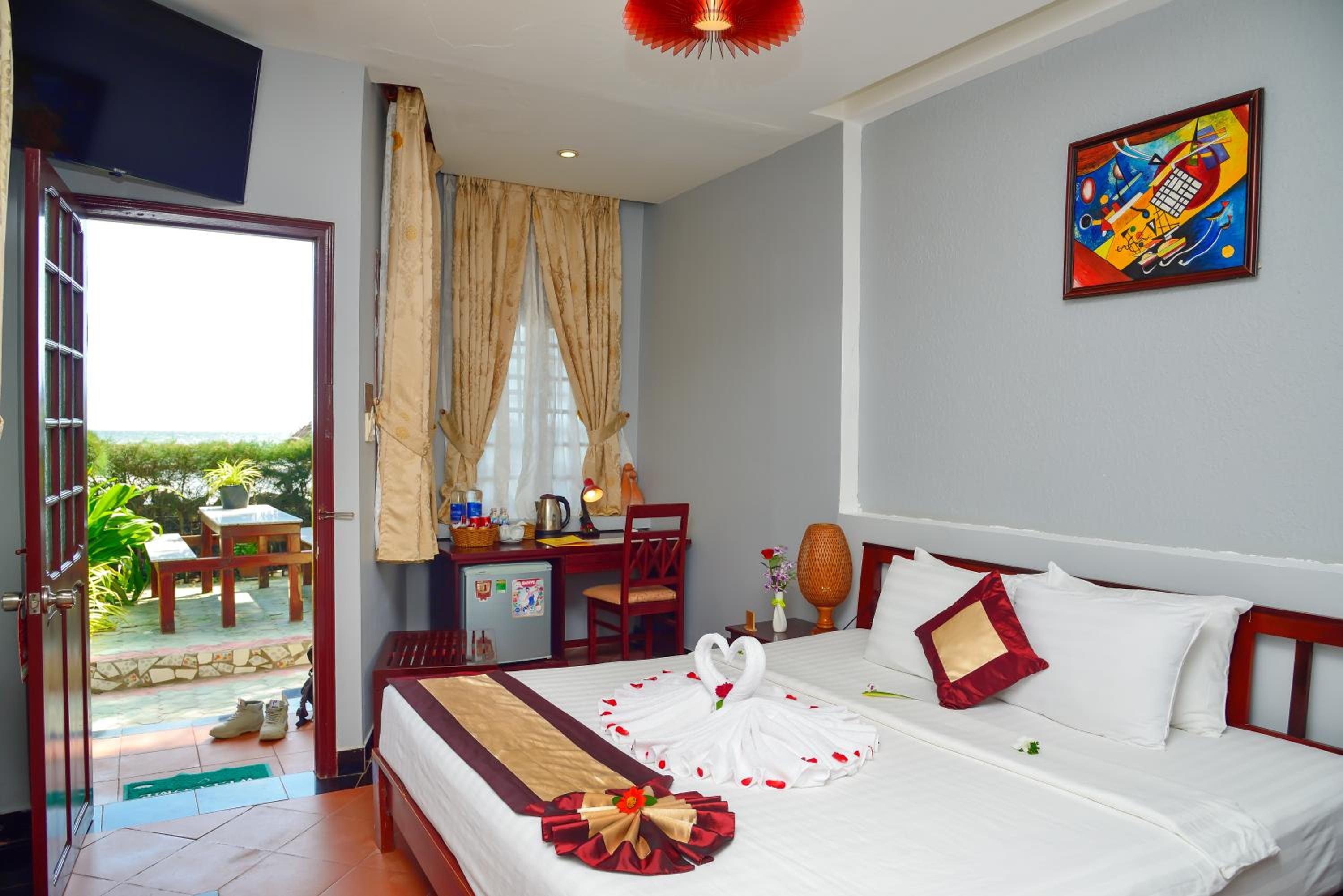 Beach Front Bungalow  - Photo 1