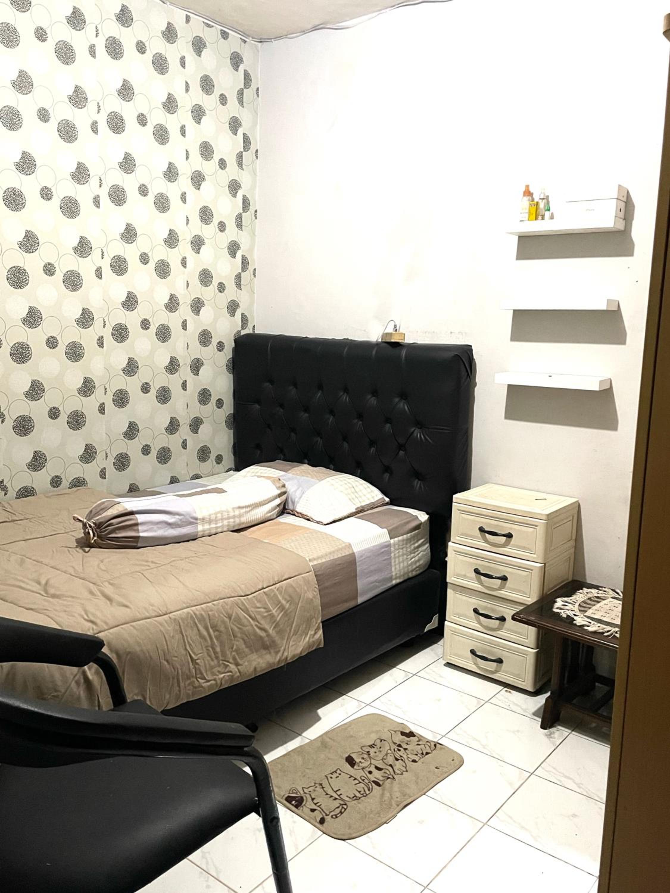 One-Bedroom House photo 2