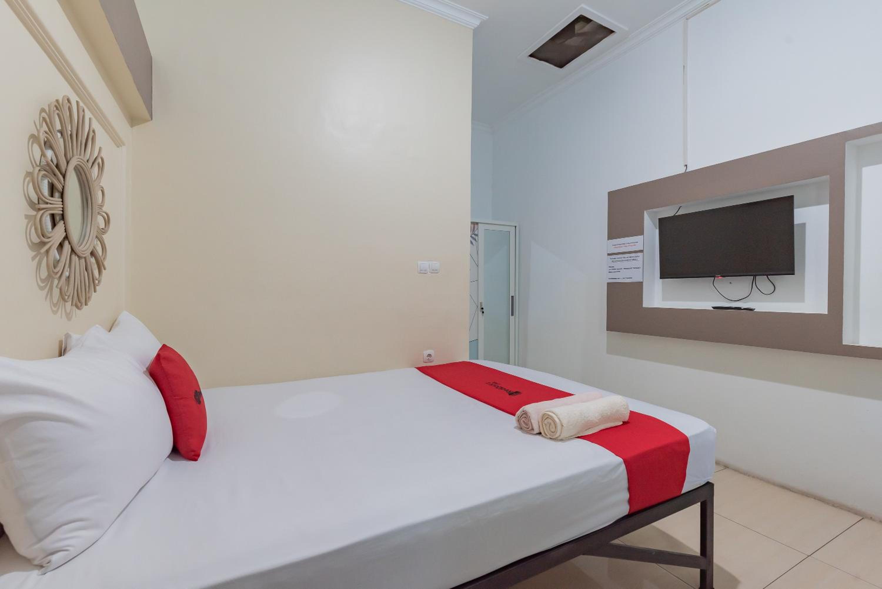 Standard Double Room - Photo 5