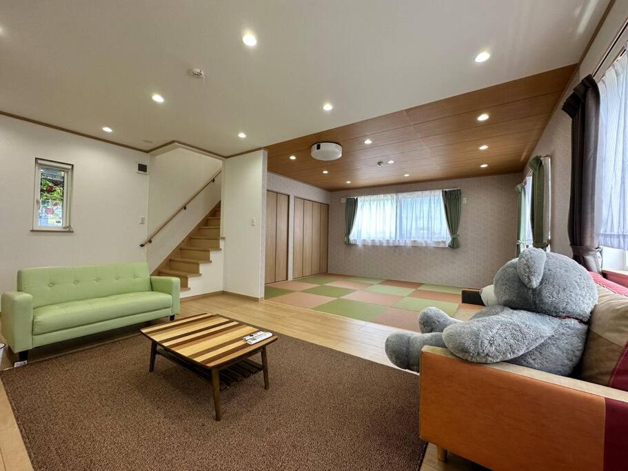 One-Bedroom House photo 1