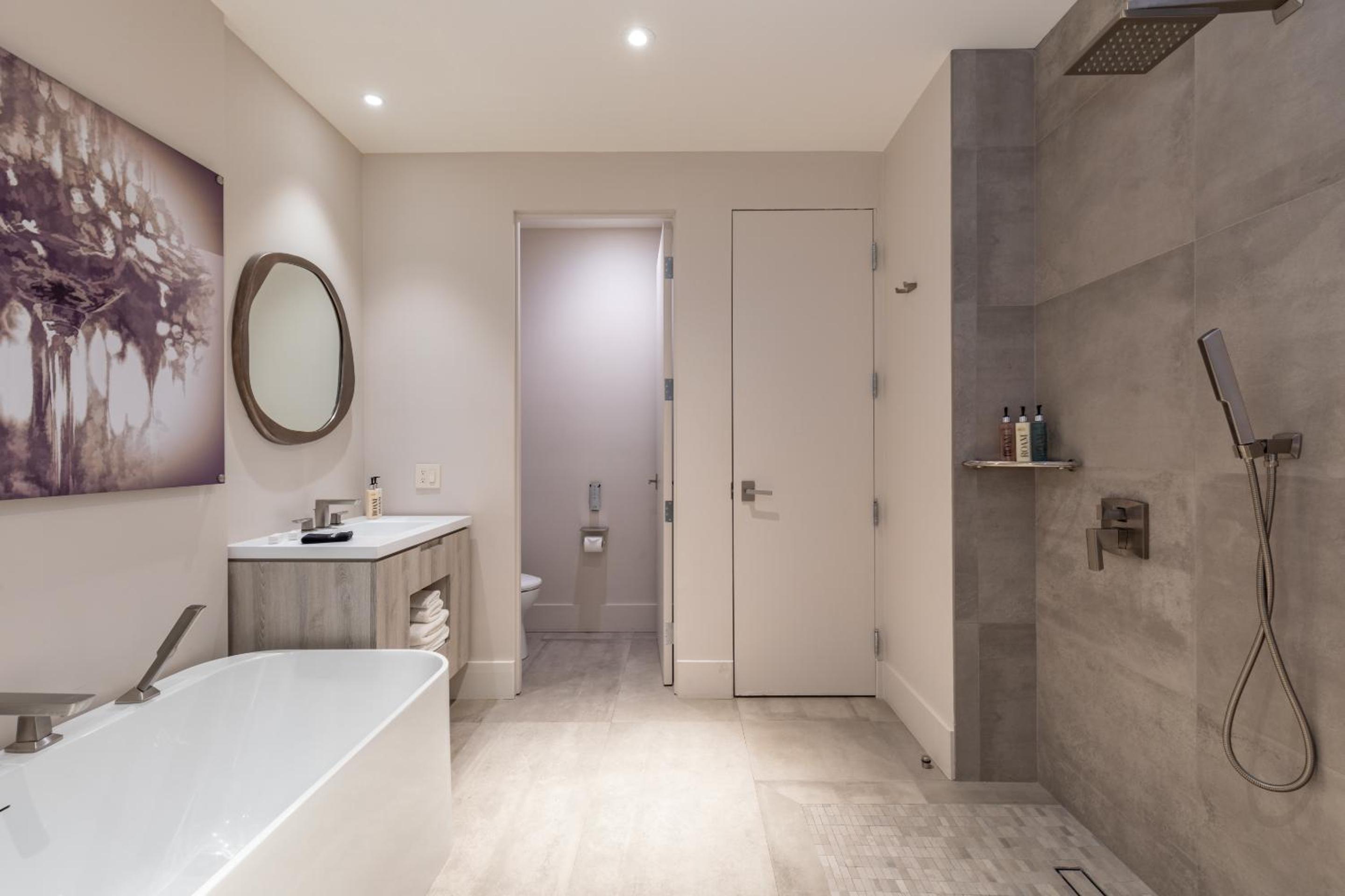 Two-Level King Loft Suite - Photo 5