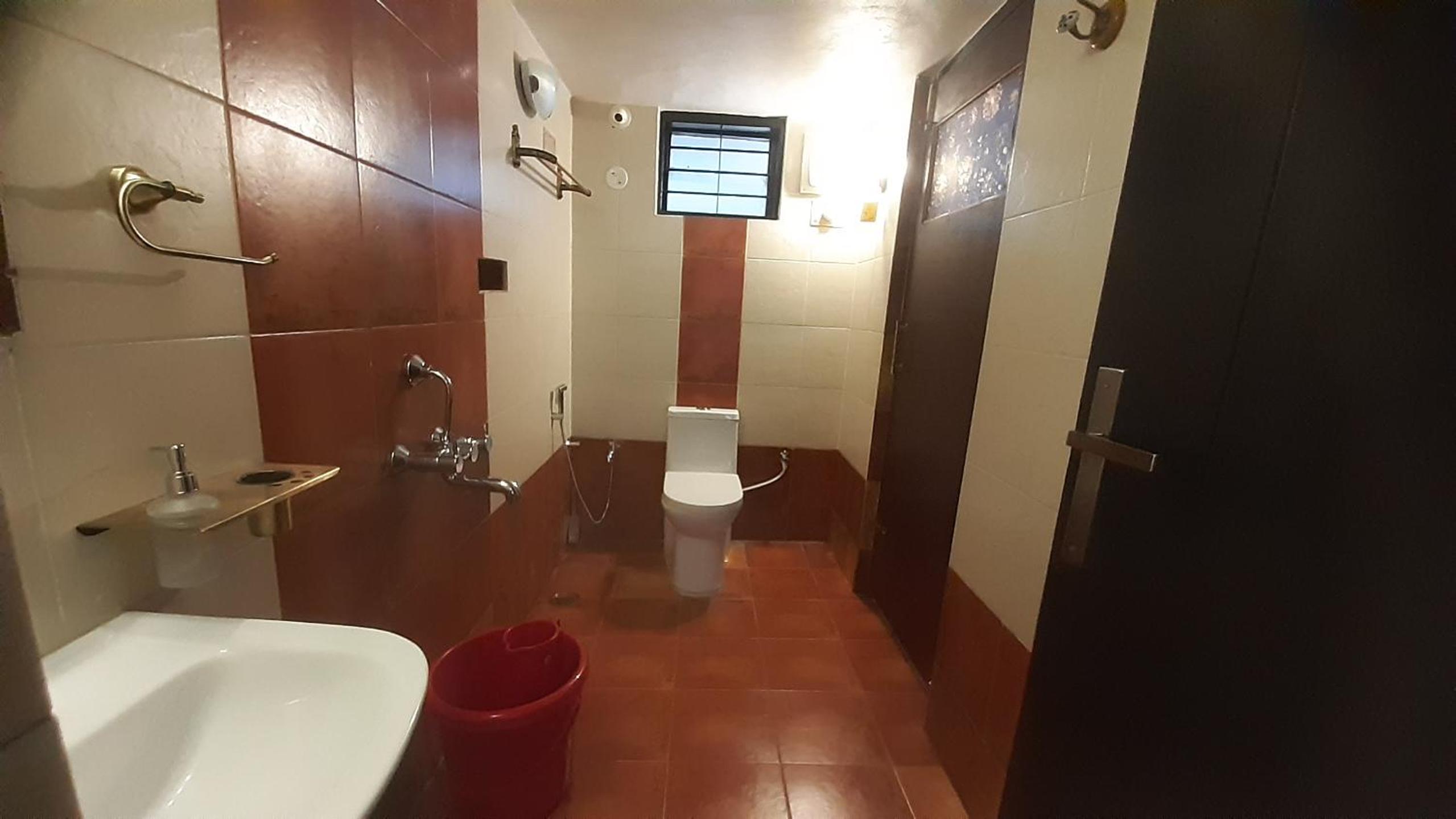Apartment - Ground Floor photo 3
