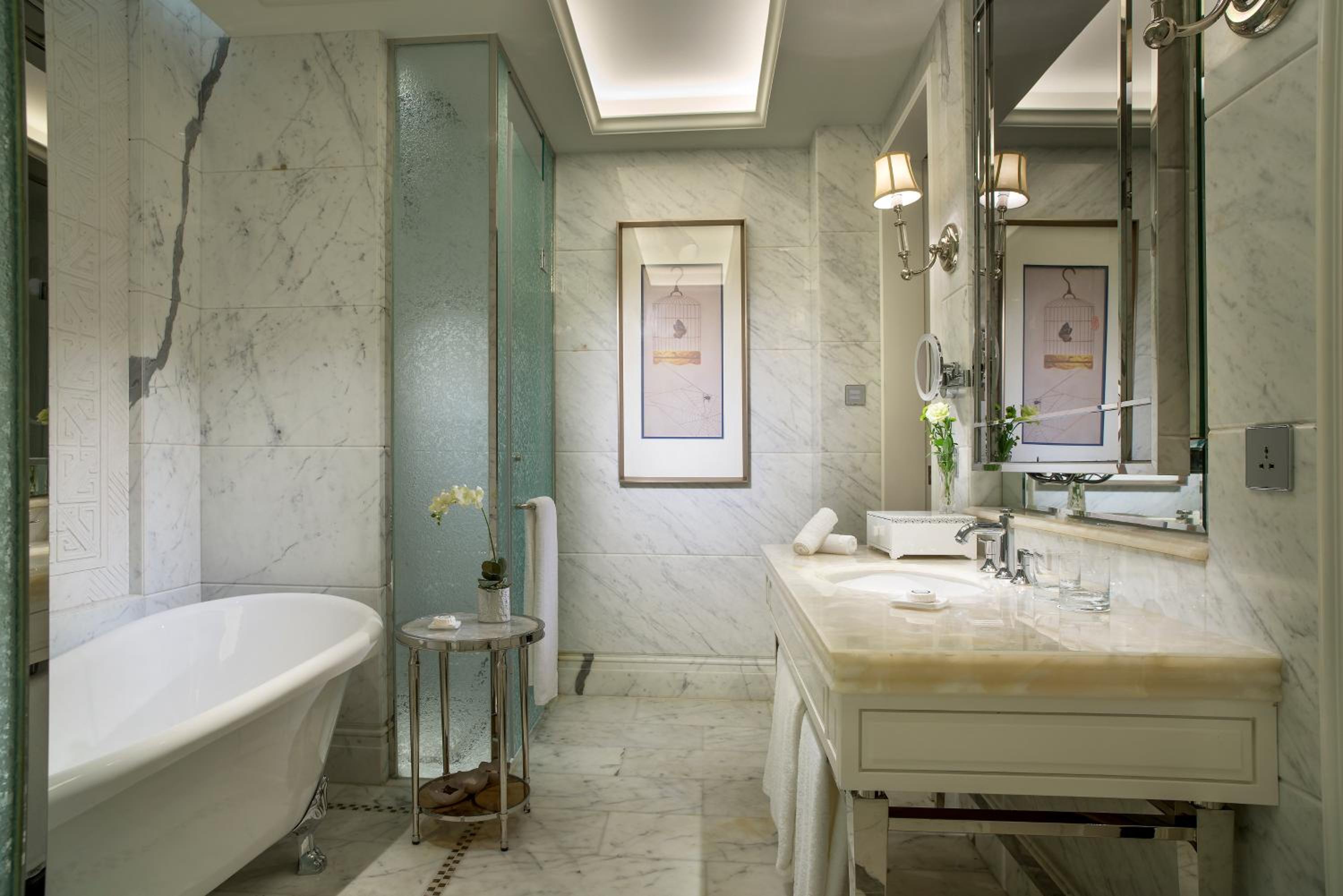 Grand Prestige Suite