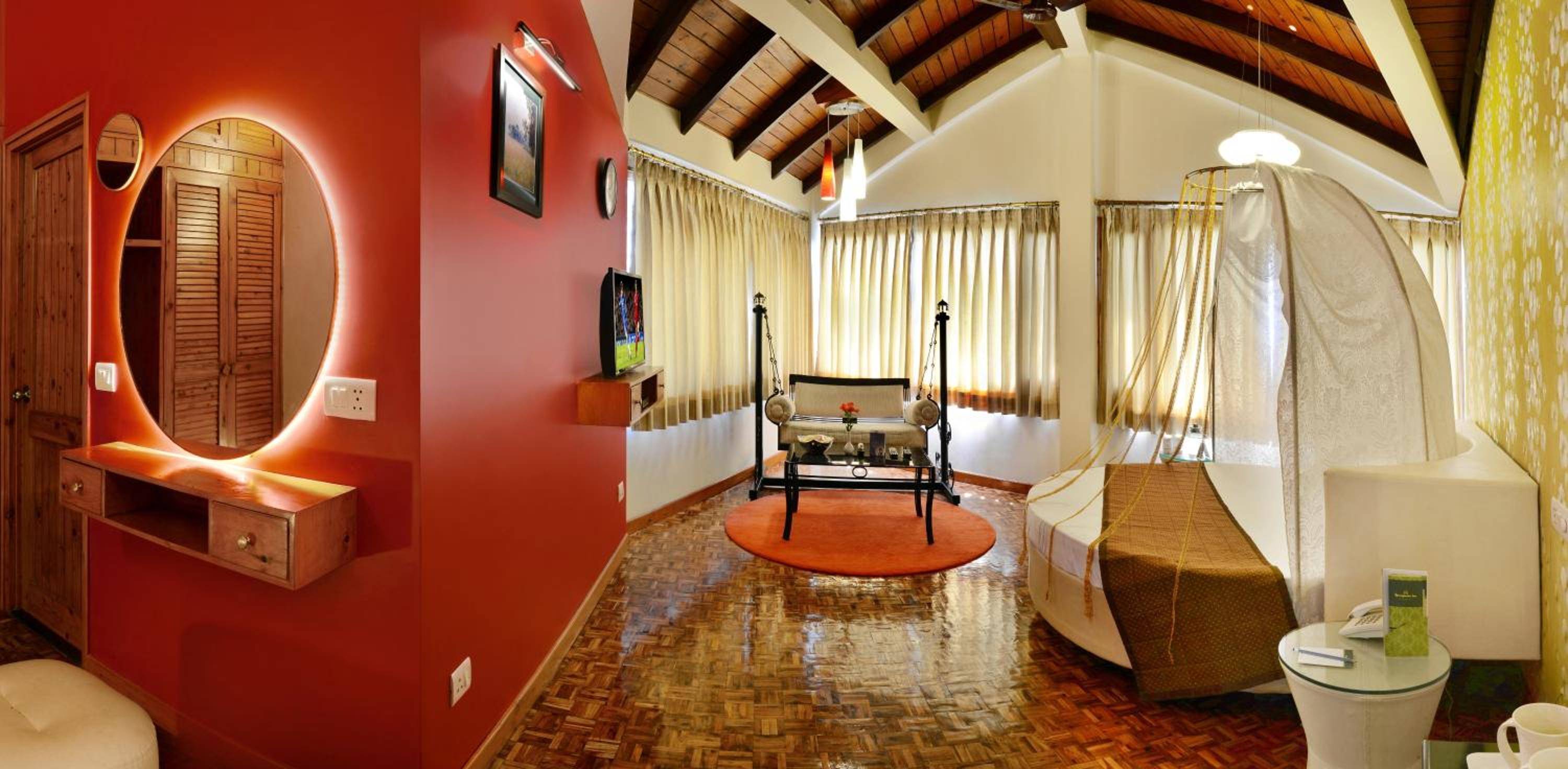Honeymoon Suite - Photo 9
