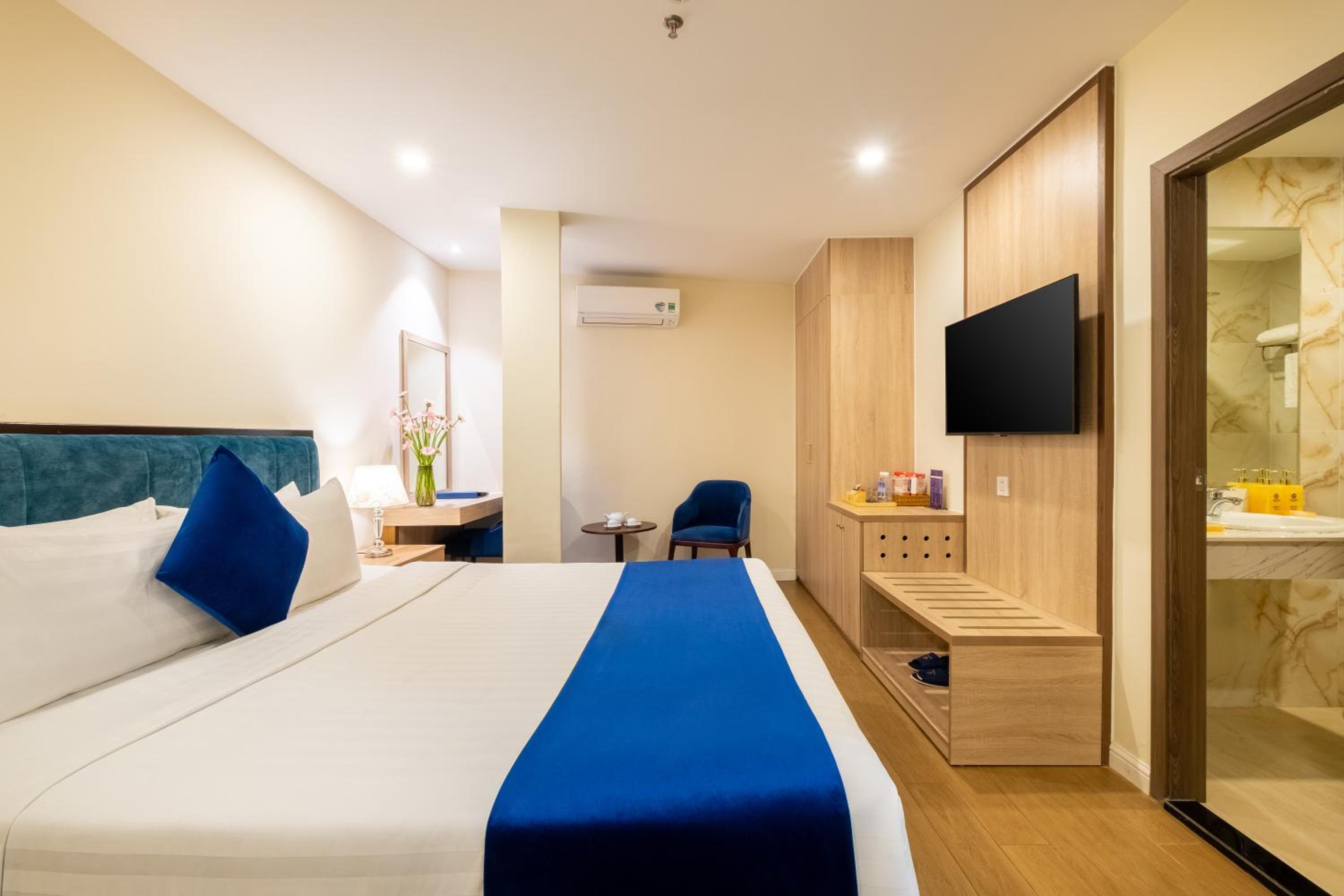 Deluxe Double Room - Photo 5