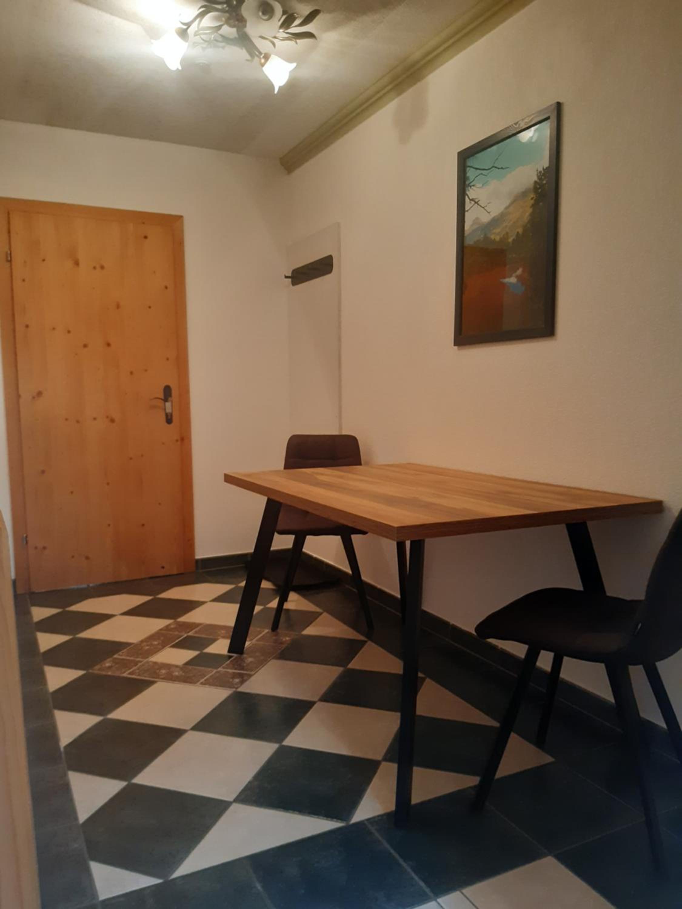 Apartment - Photo 2