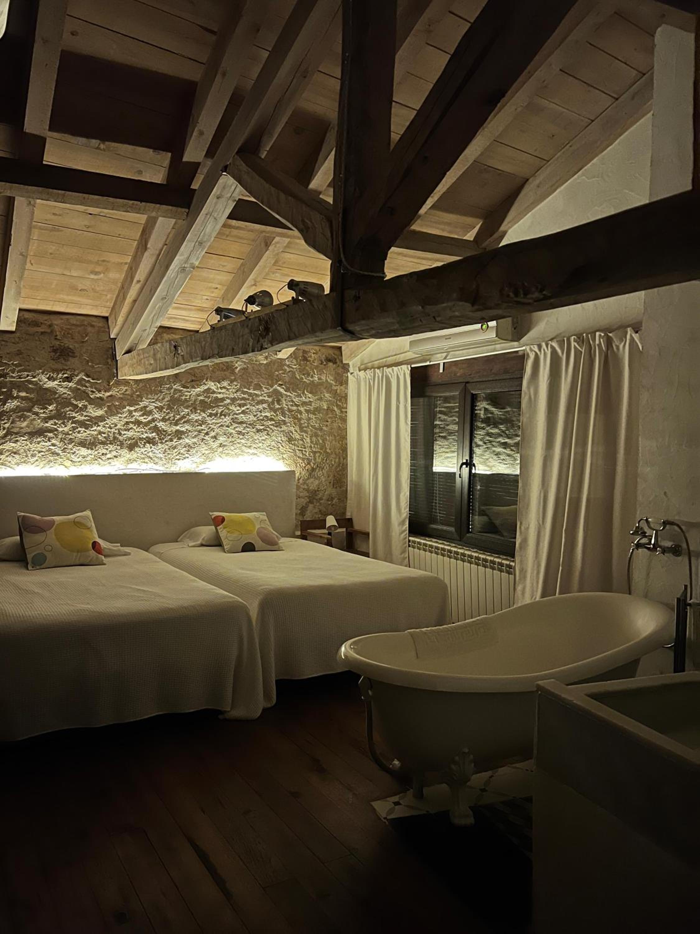 Habitación Cuádruple con Baño Privado