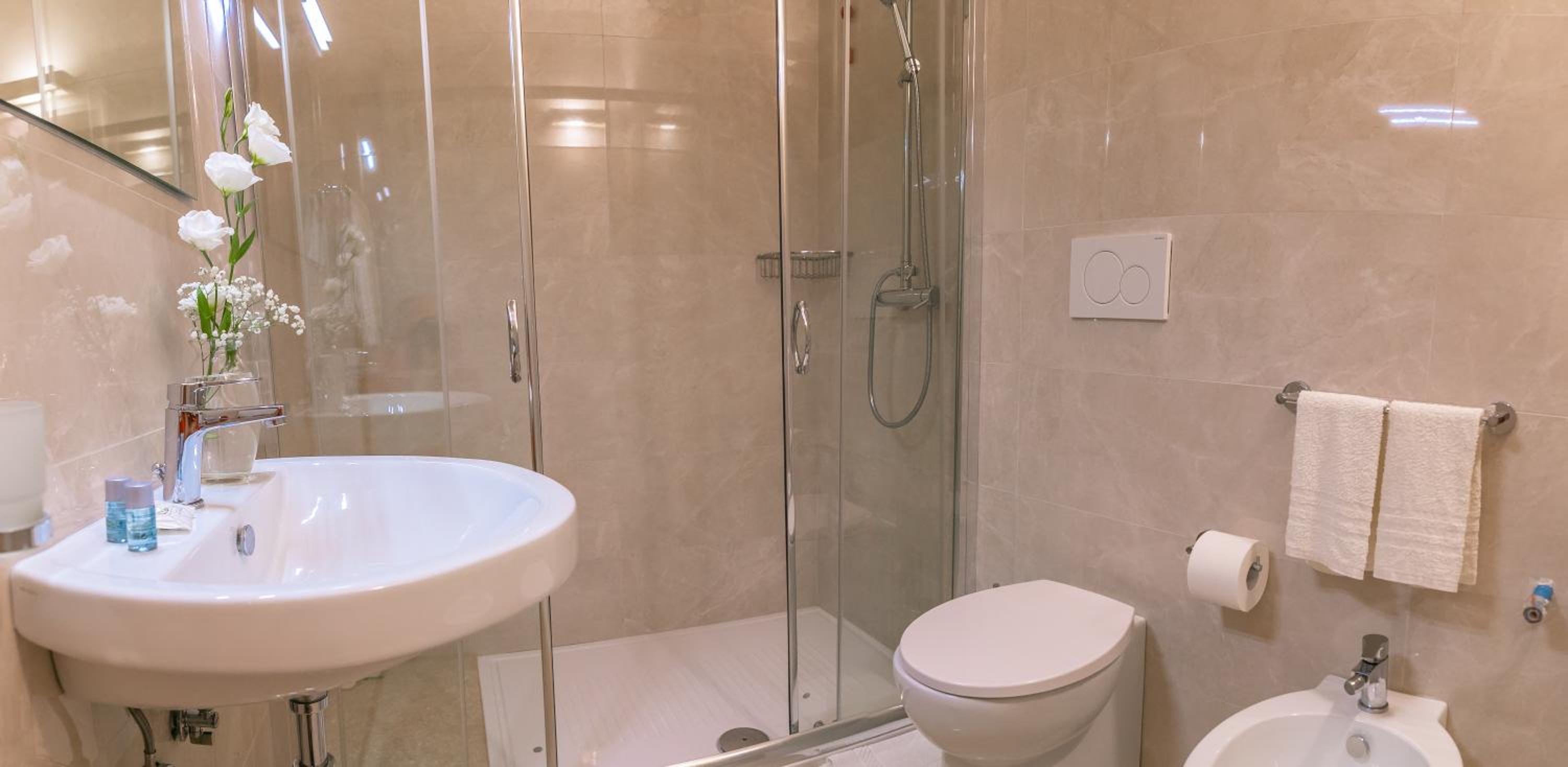 Superior Double or Twin Room with Sea View photo 2