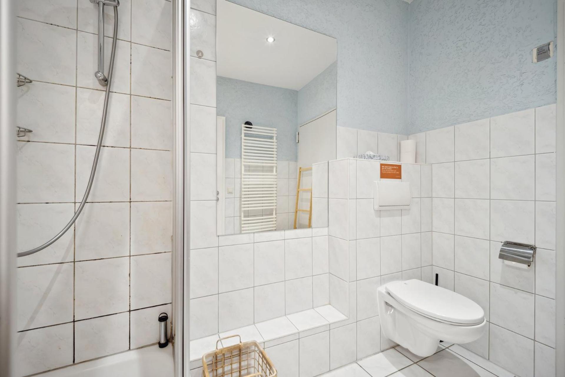 Four-Bedroom Duplex Suite with terrace  - Photo 25