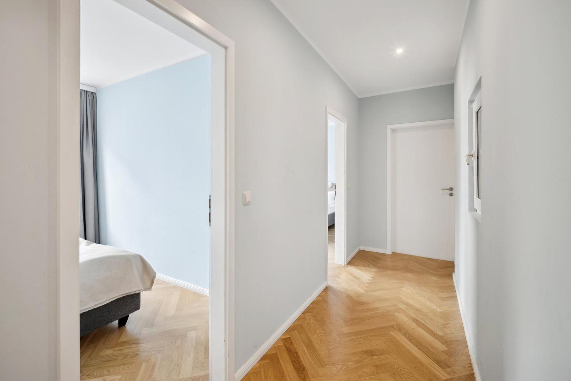 Four-Bedroom Duplex Suite with terrace  - Photo 20