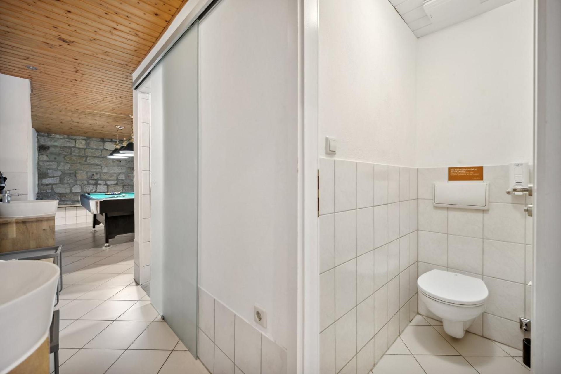 Four-Bedroom Duplex Suite with terrace  - Photo 27