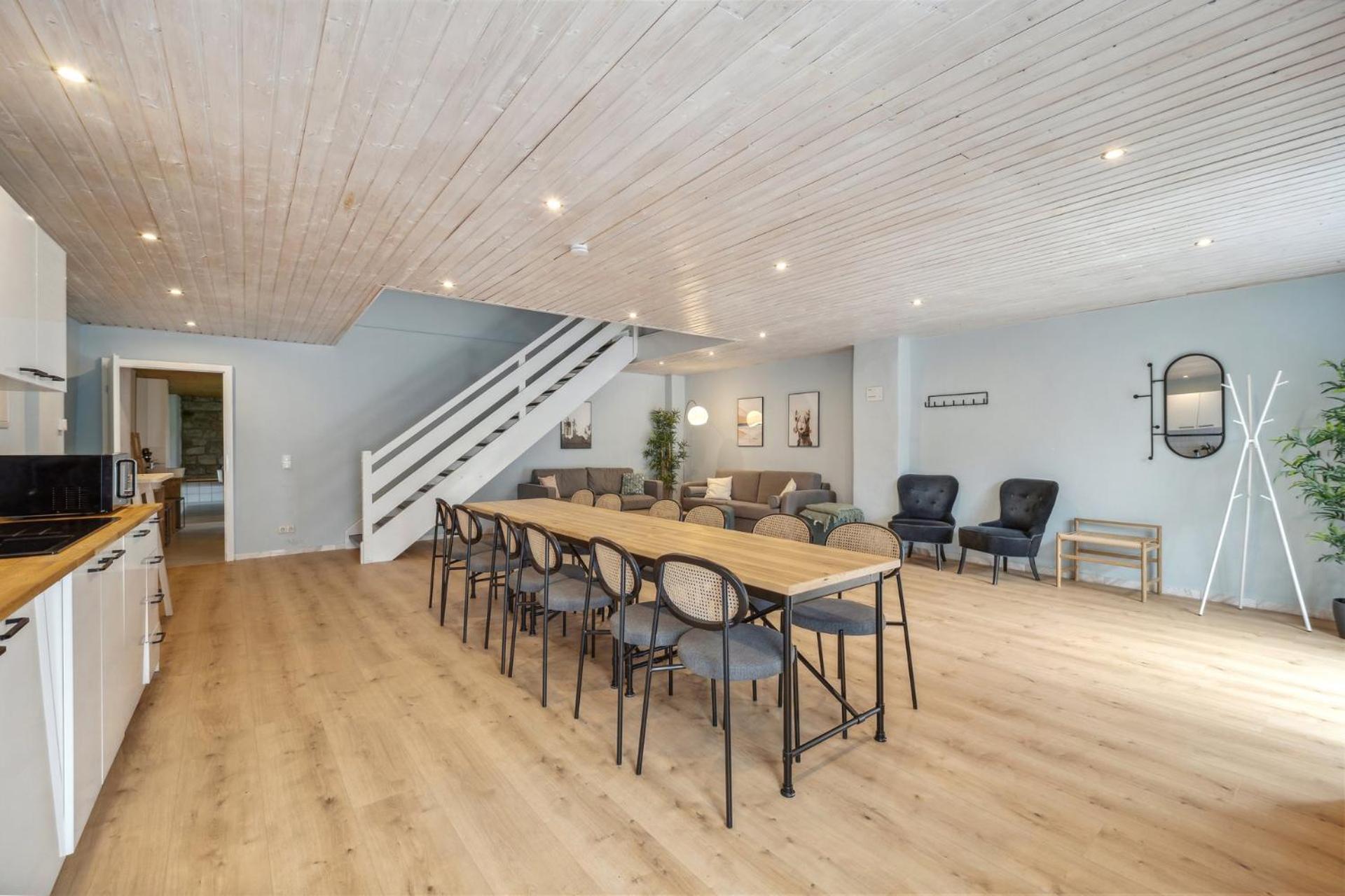 Four-Bedroom Duplex Suite with terrace  - Photo 14