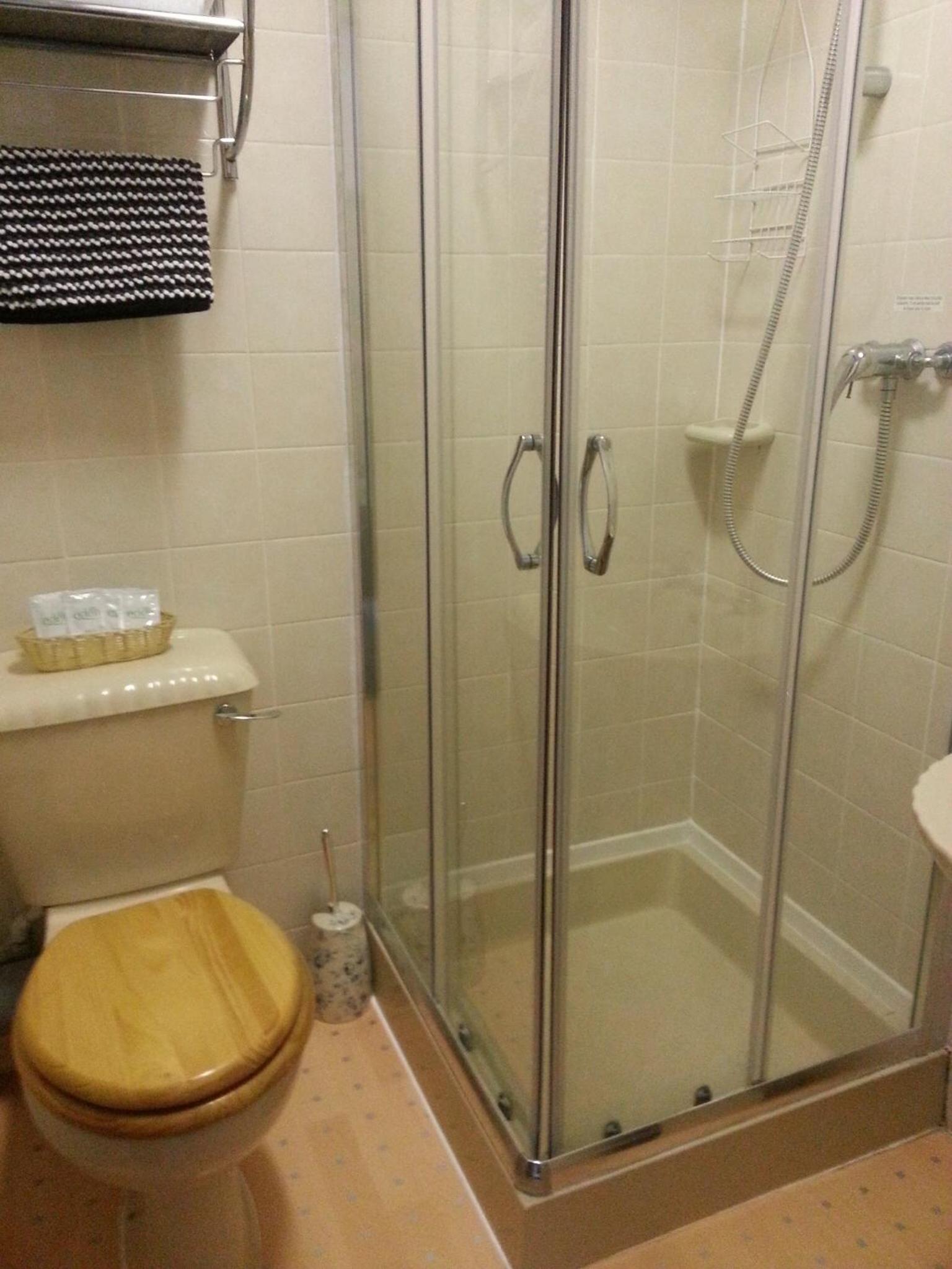 Small Double Room - Photo 2