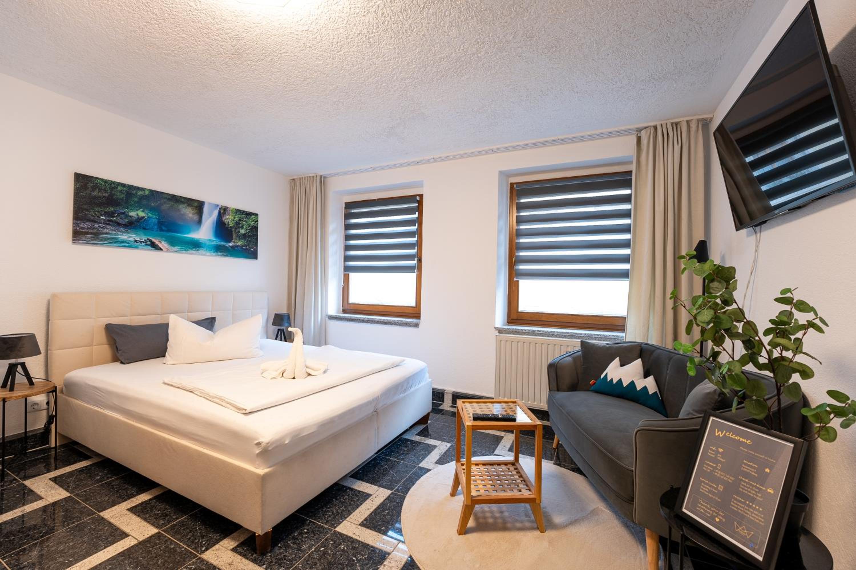 Superior Single Room