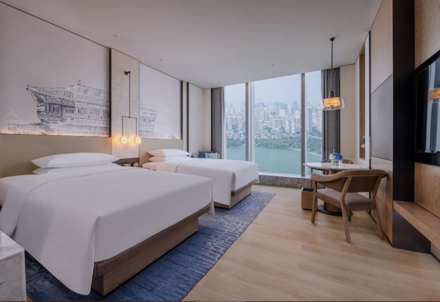 Premium Lake View Twin
