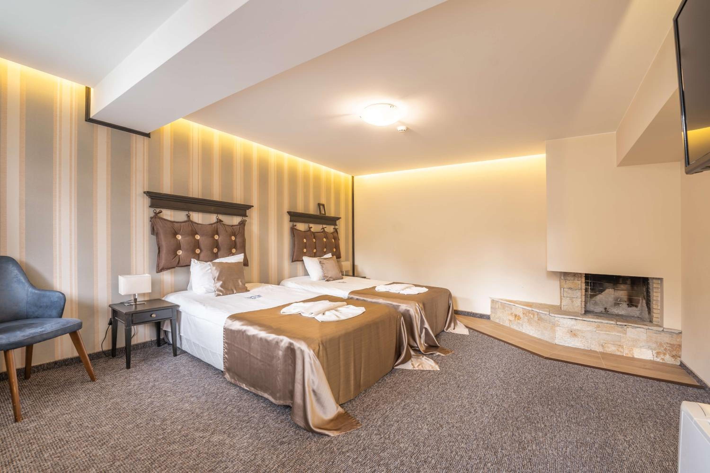Junior Suite - Photo 2