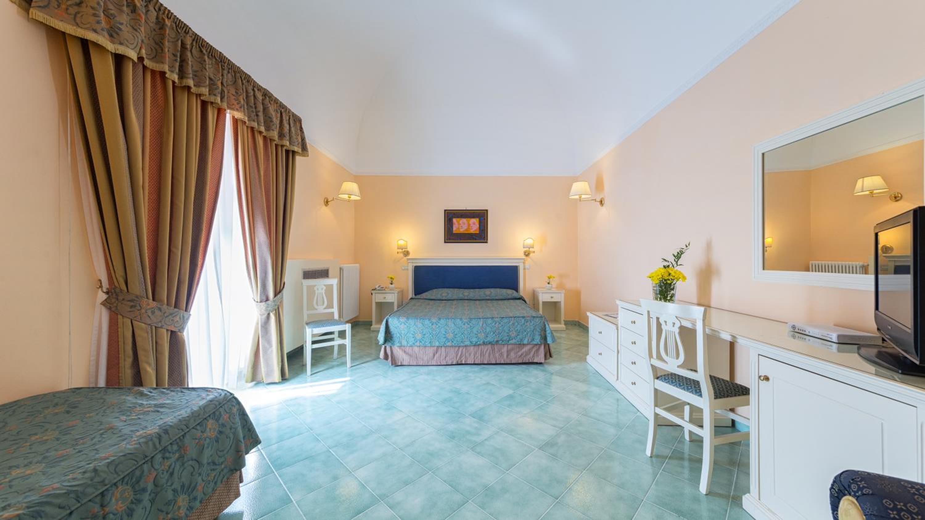 Triple Room with Balcony photo 2