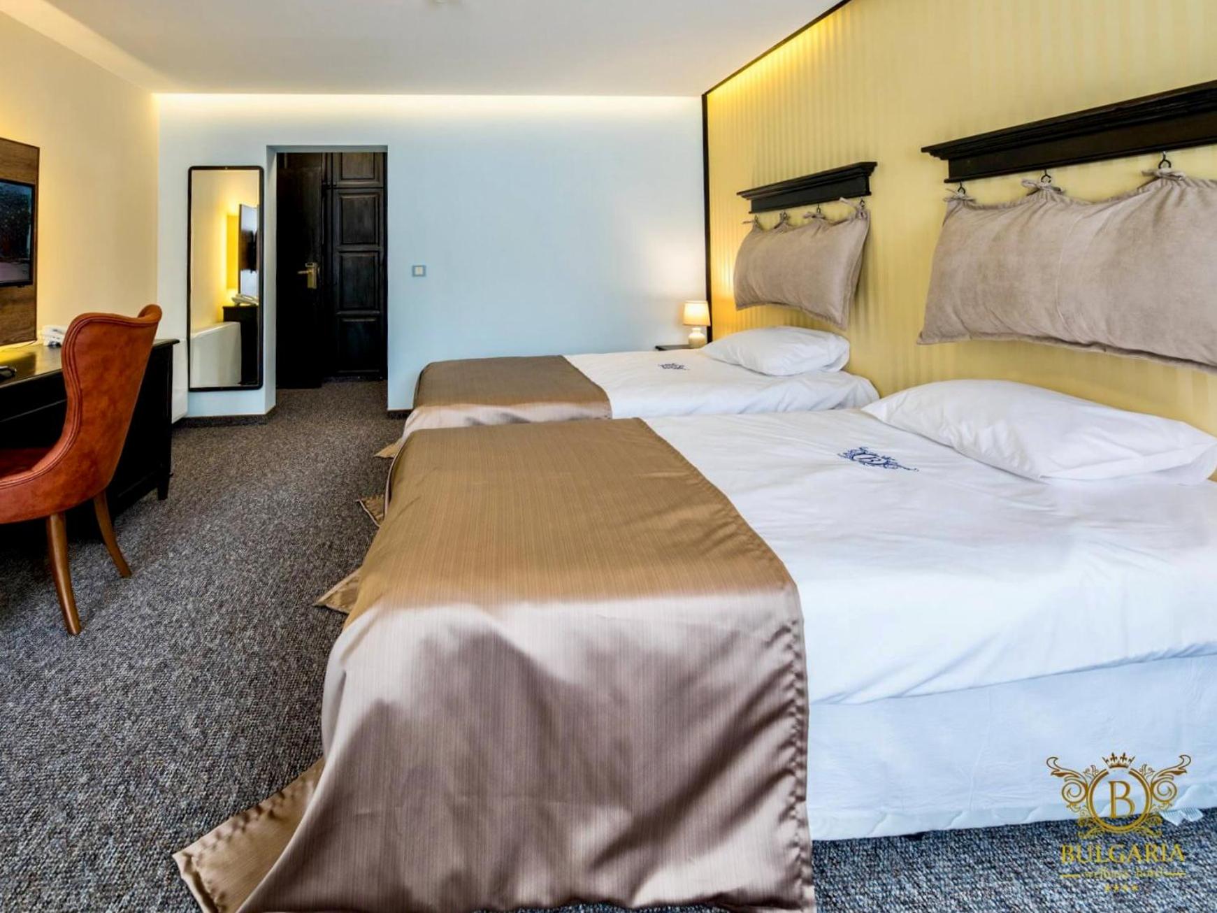 Twin Room - Photo 5