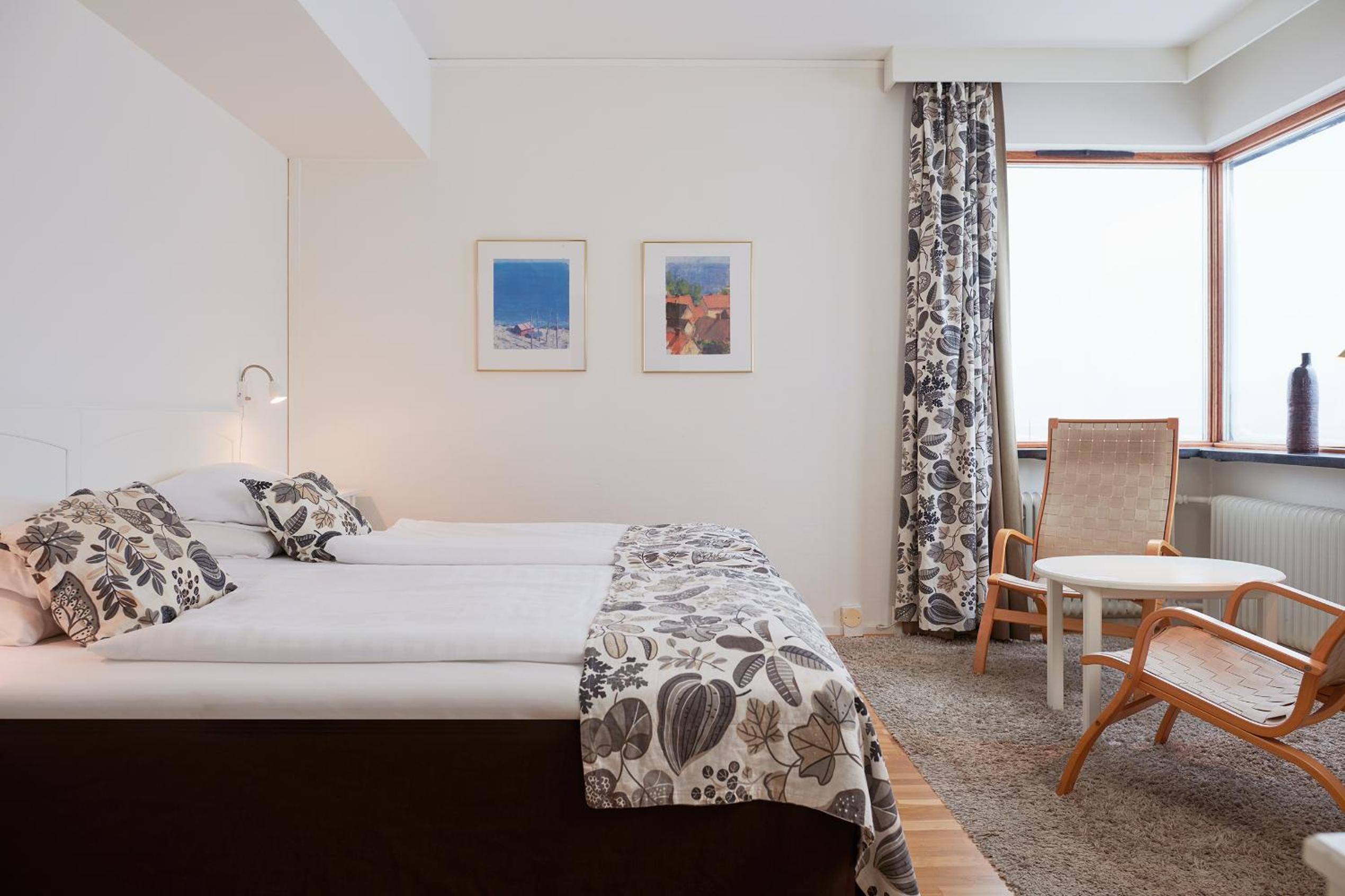 Superior Twin Room with Sea View - Non-Smoking - Photo 3