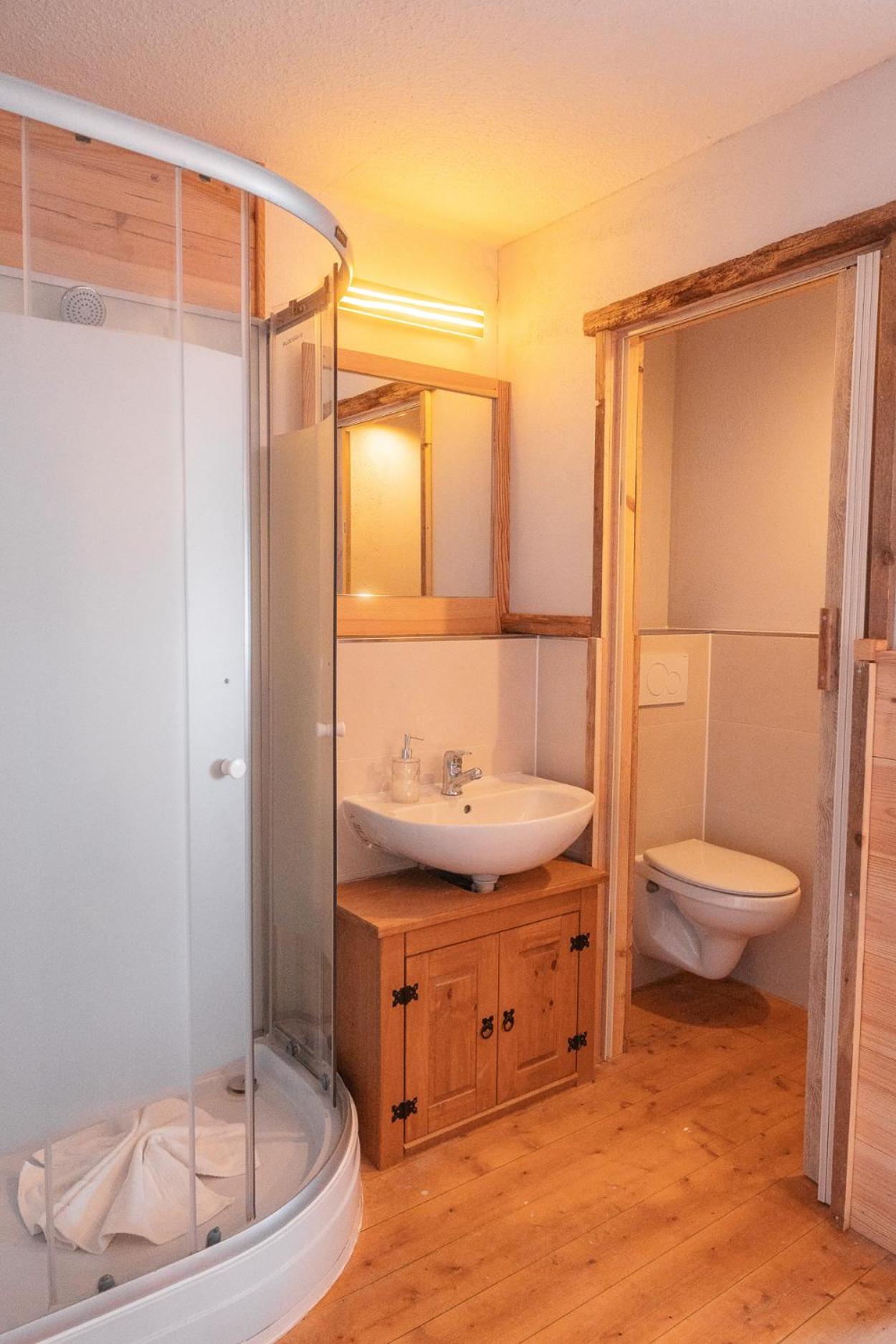 Quadruple Room - Photo 3