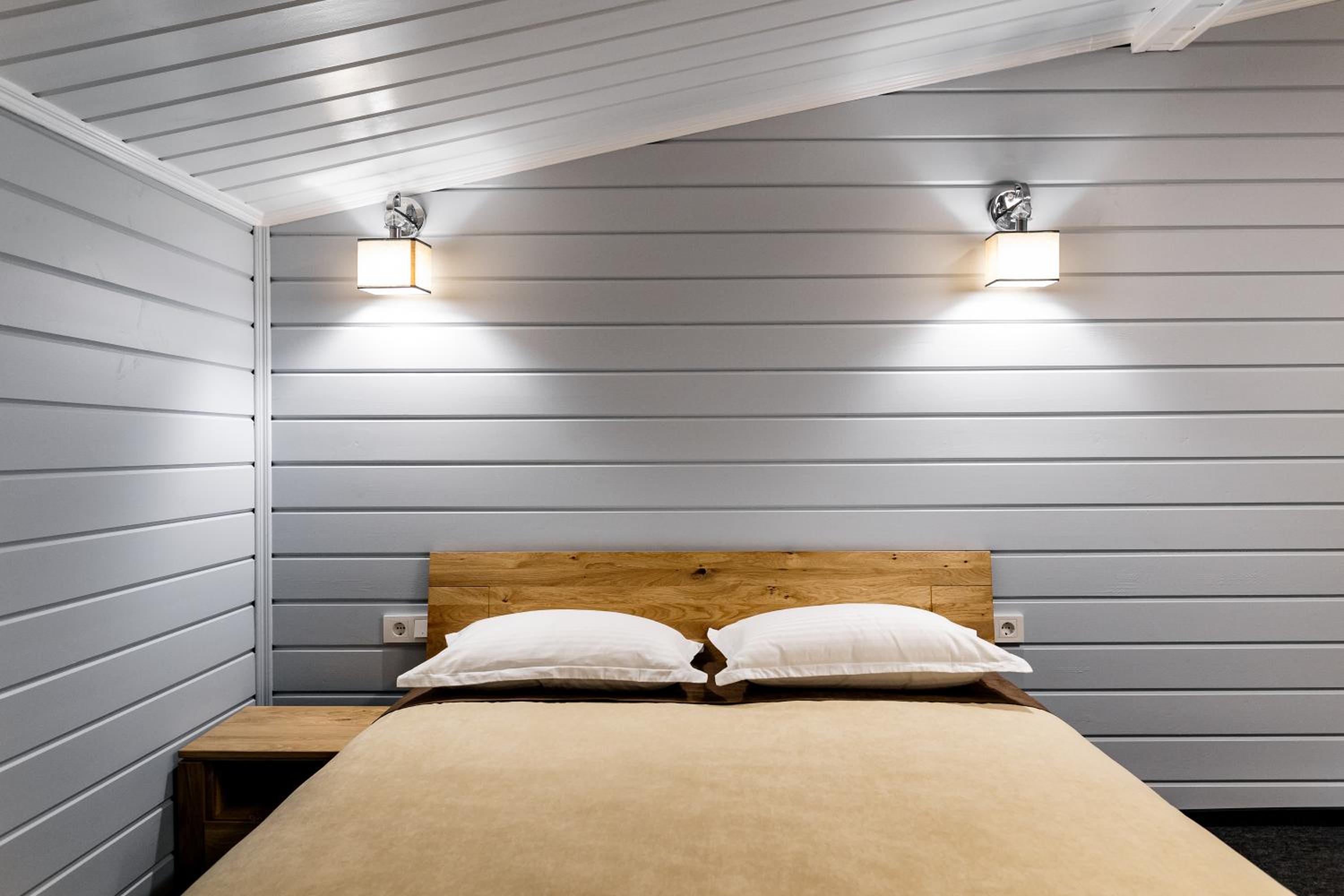 Budget Double Room photo 2