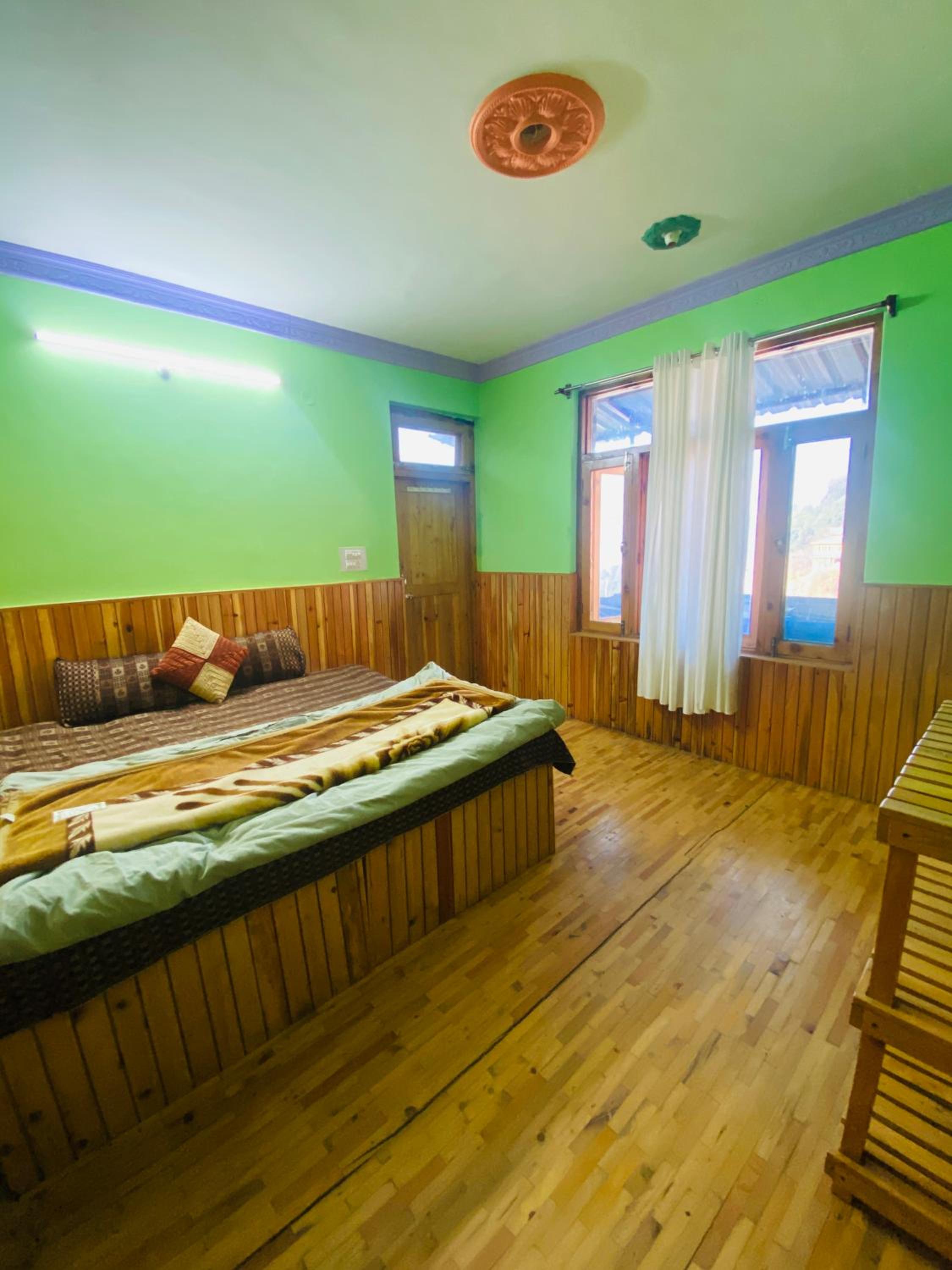 Double Room With Private Bathroom photo 3