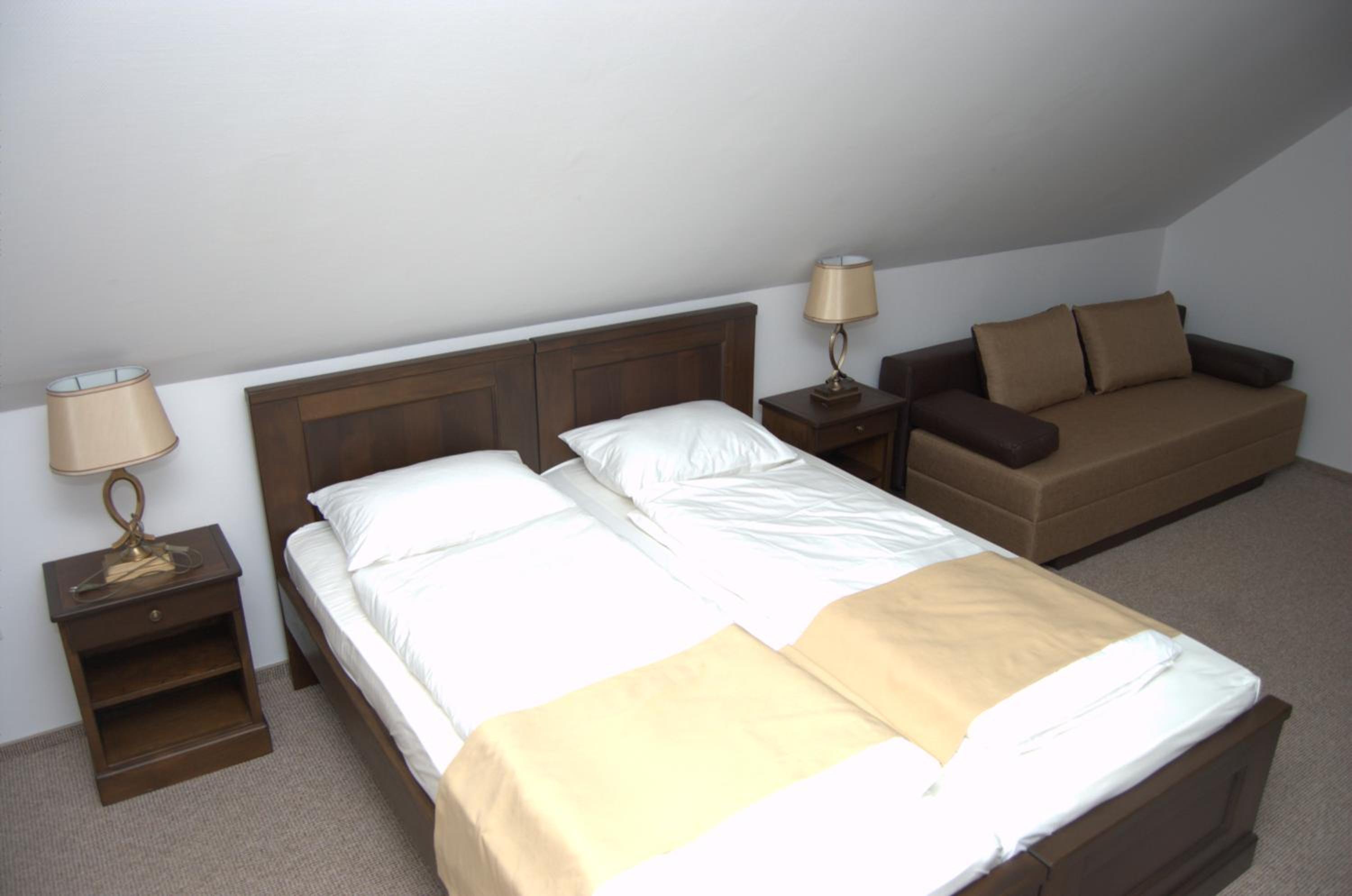 Superior Triple Room - Photo 5