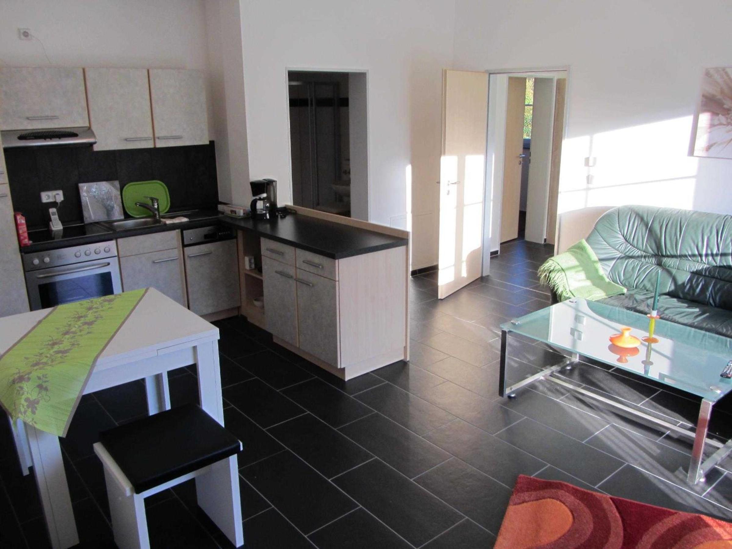 Apartment With Mountain View photo 2