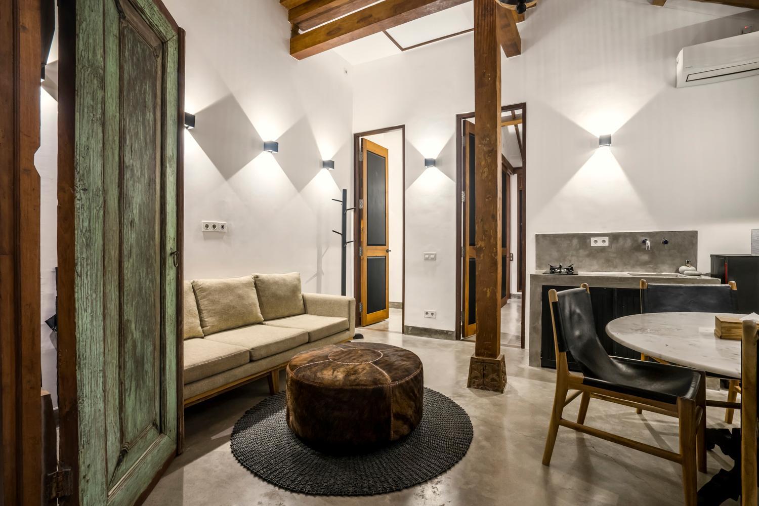 Two-Bedroom Bungalow - Photo 6