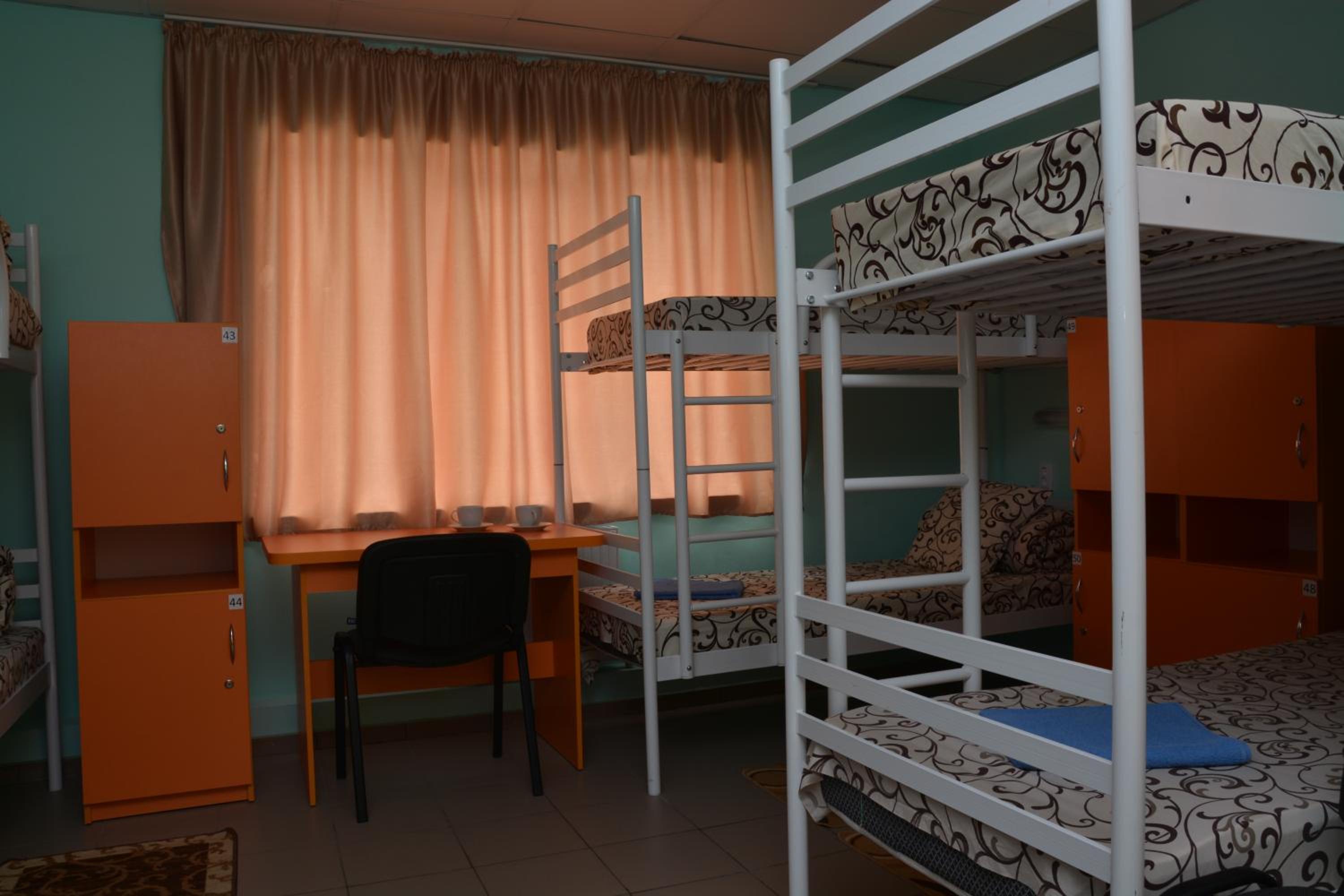 Female Dormitory Room photo 3