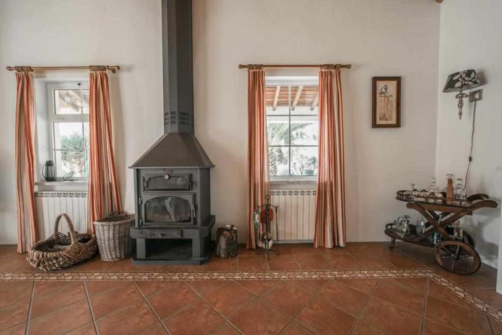 Three-Bedroom House photo 3