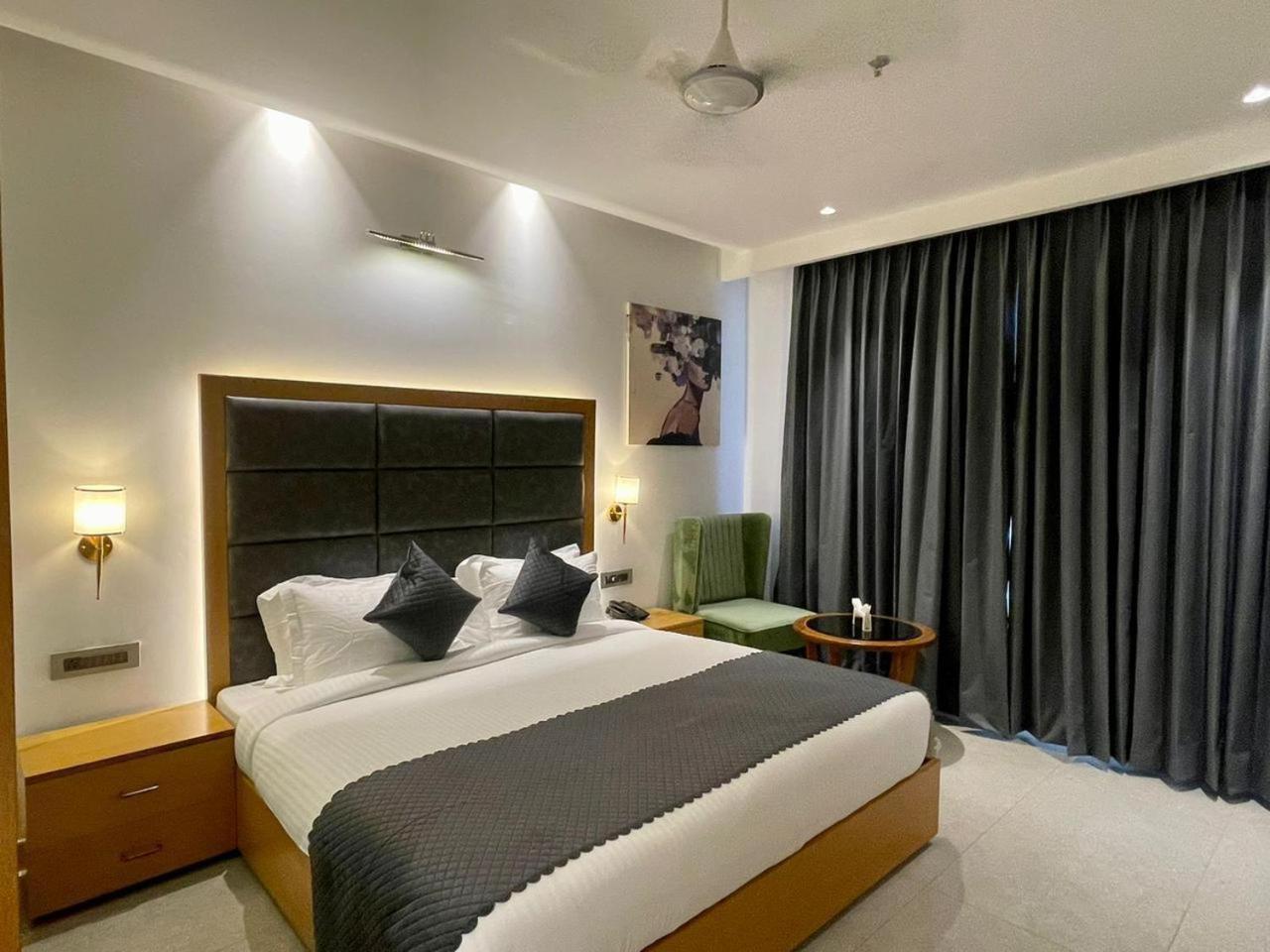 Deluxe Queen Room photo 1