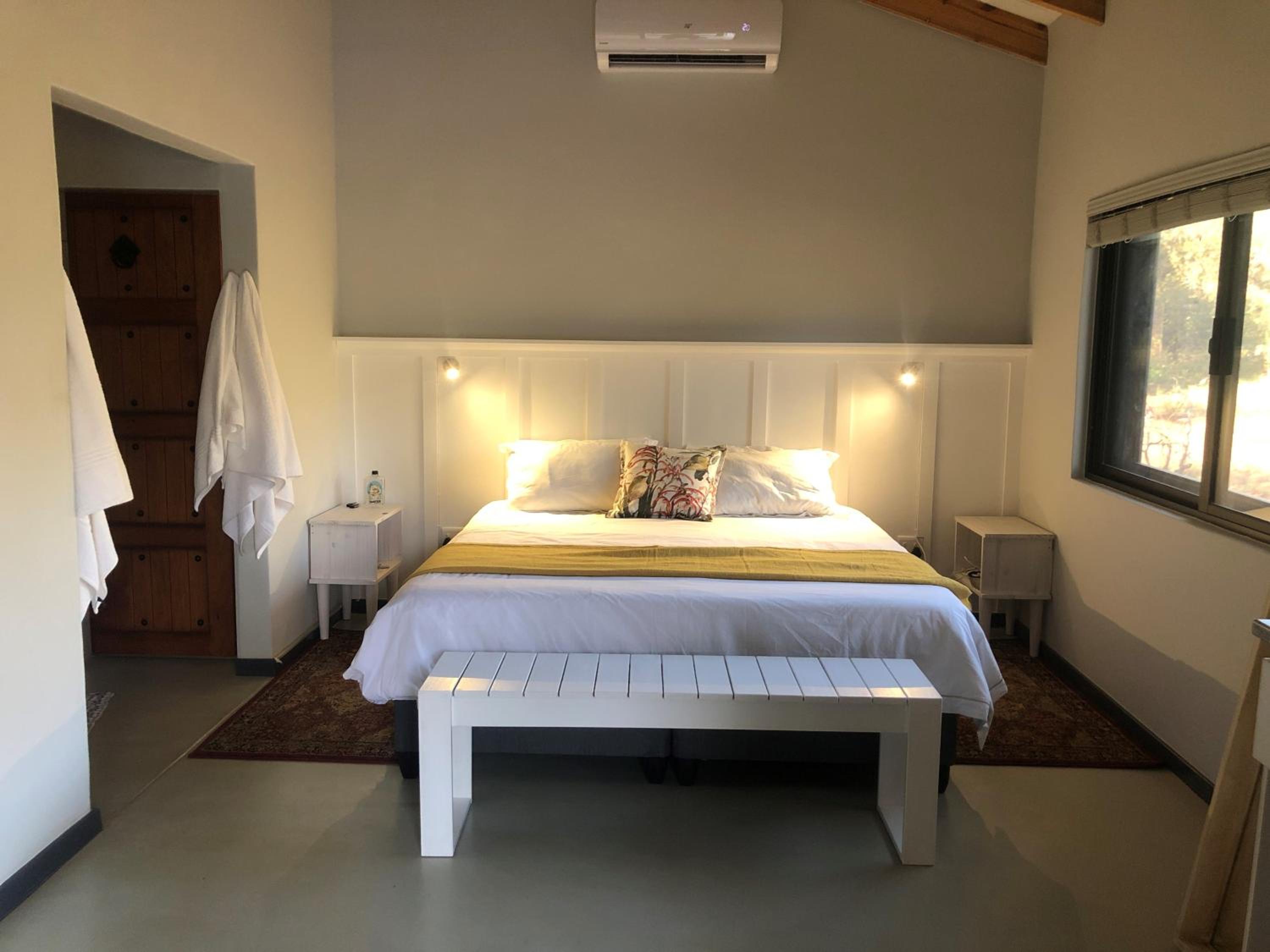 Three-Bedroom House photo 1