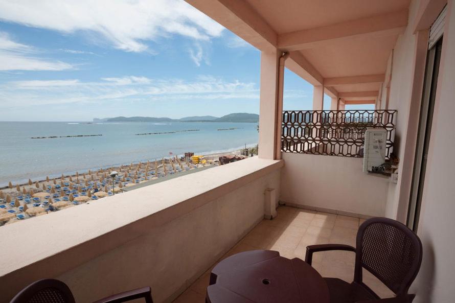 Two-Bedroom Apartment with Sea View photo 2