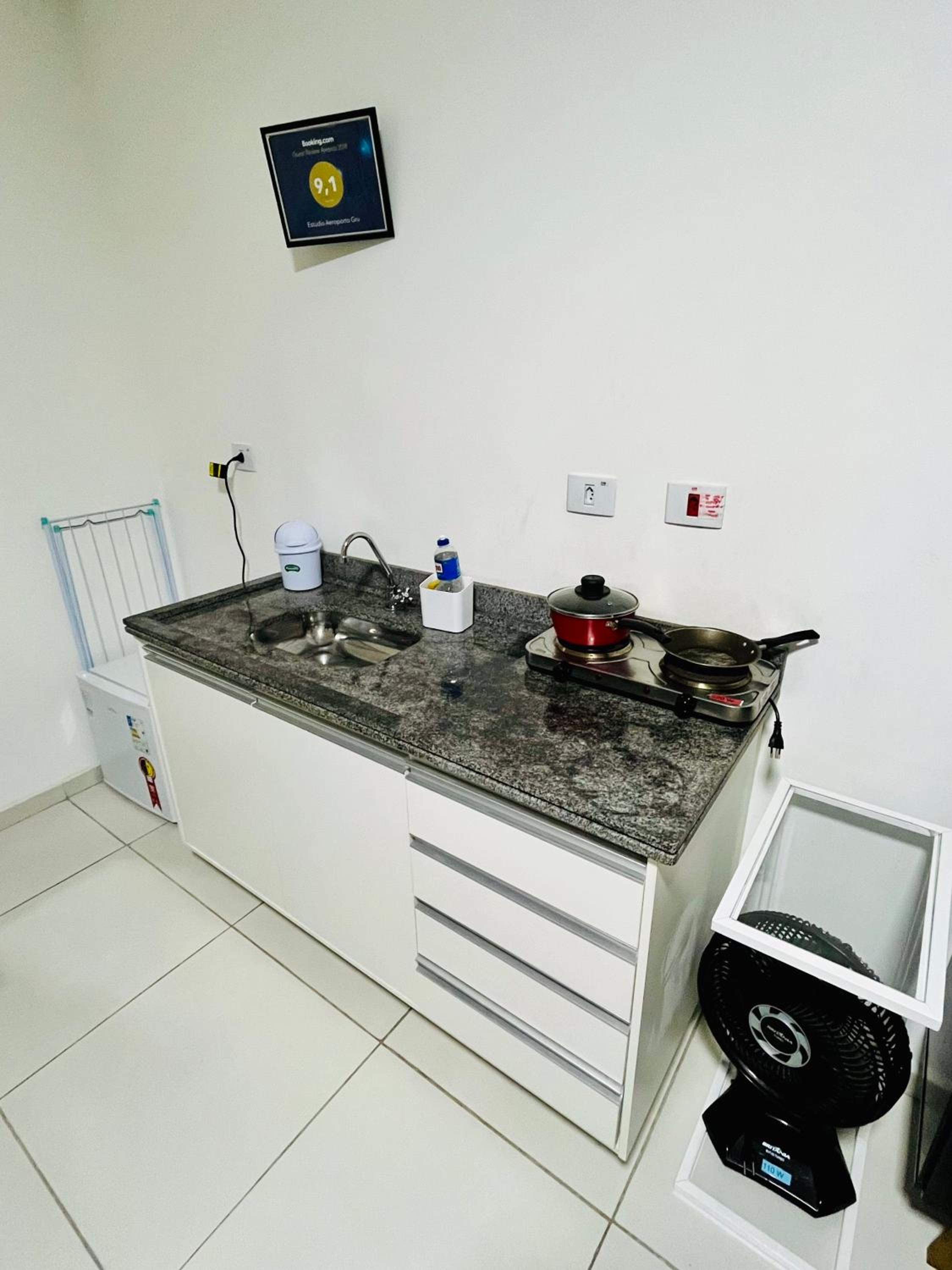 Apartment with Balcony - Photo 43
