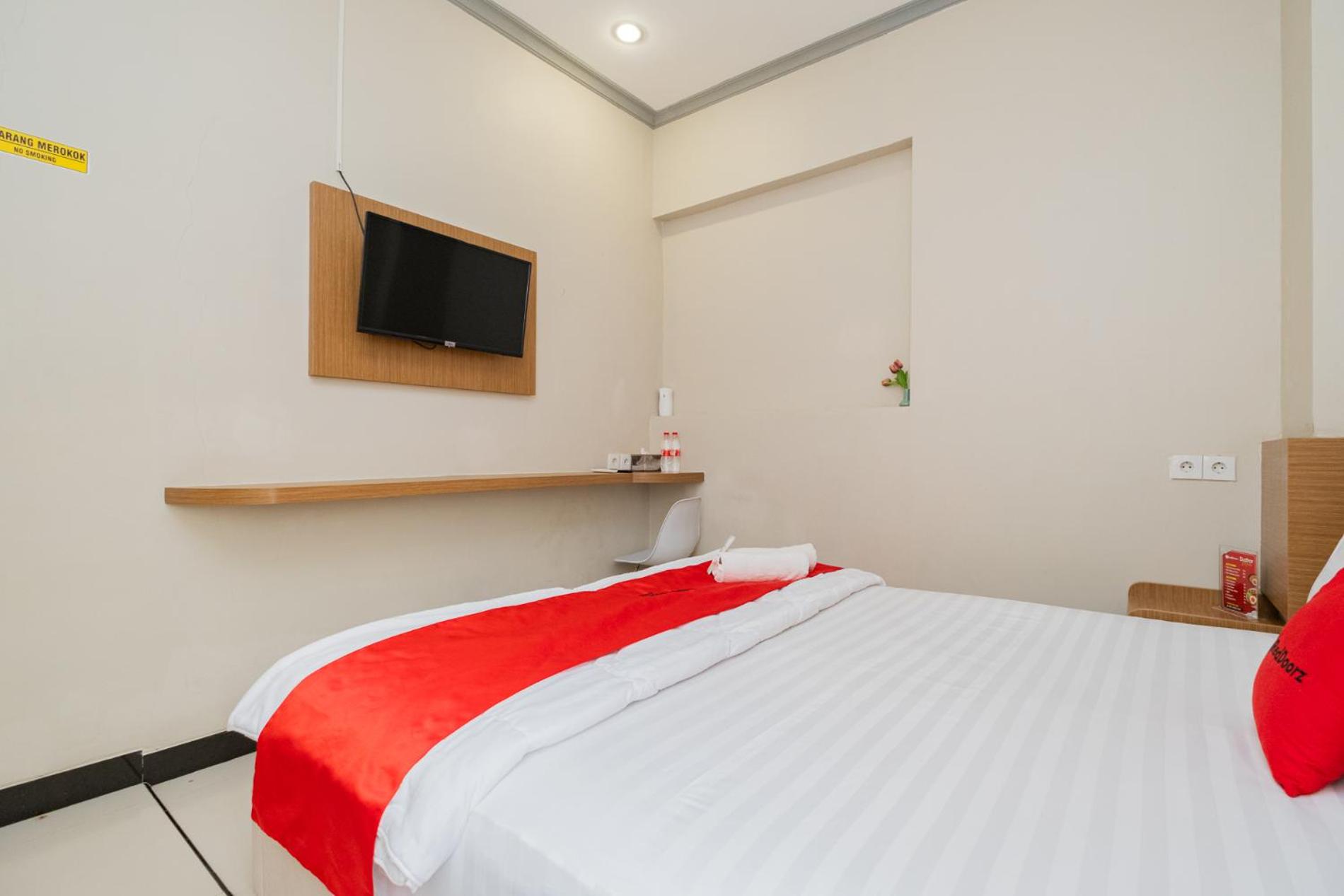 Double Room - Photo 19