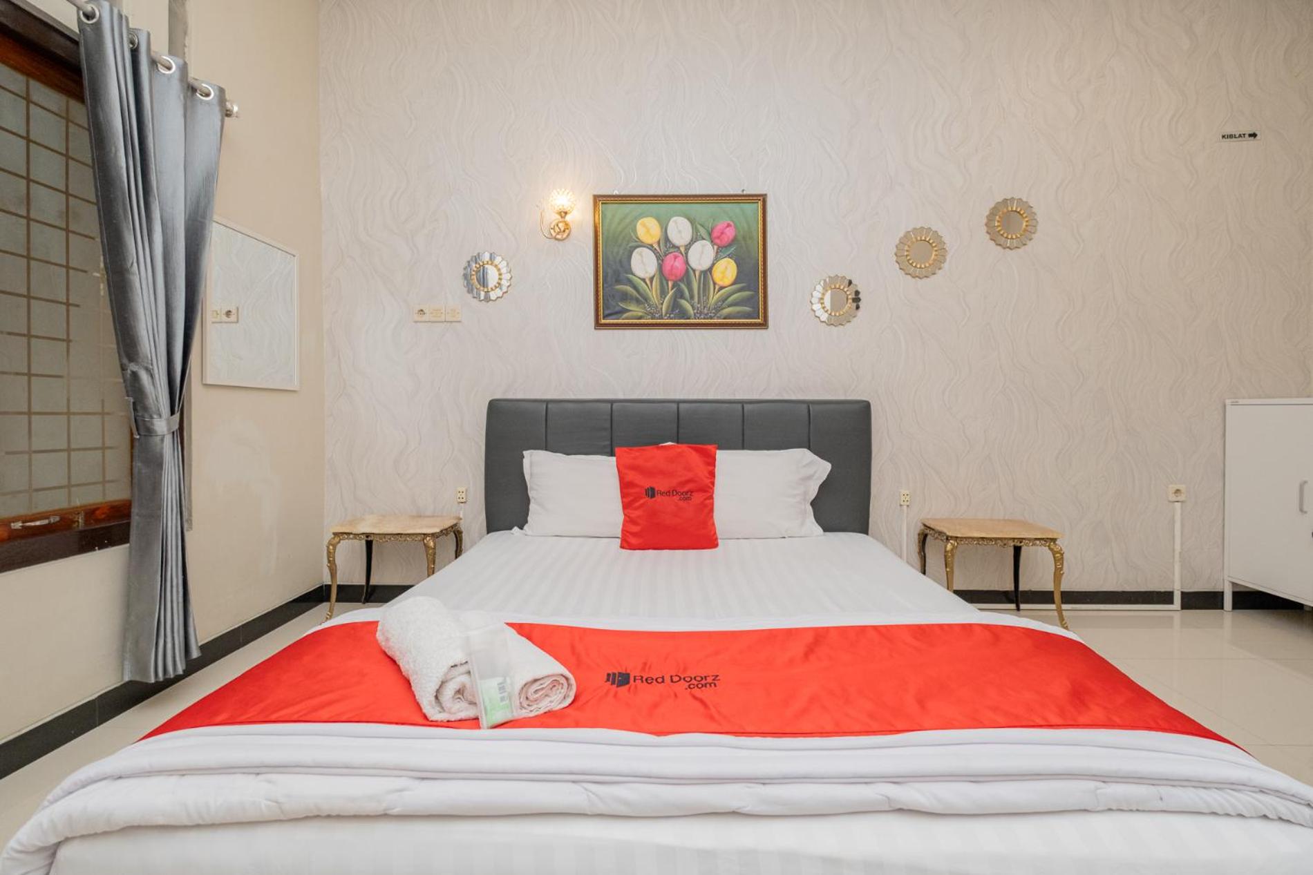 Double Room - Photo 12
