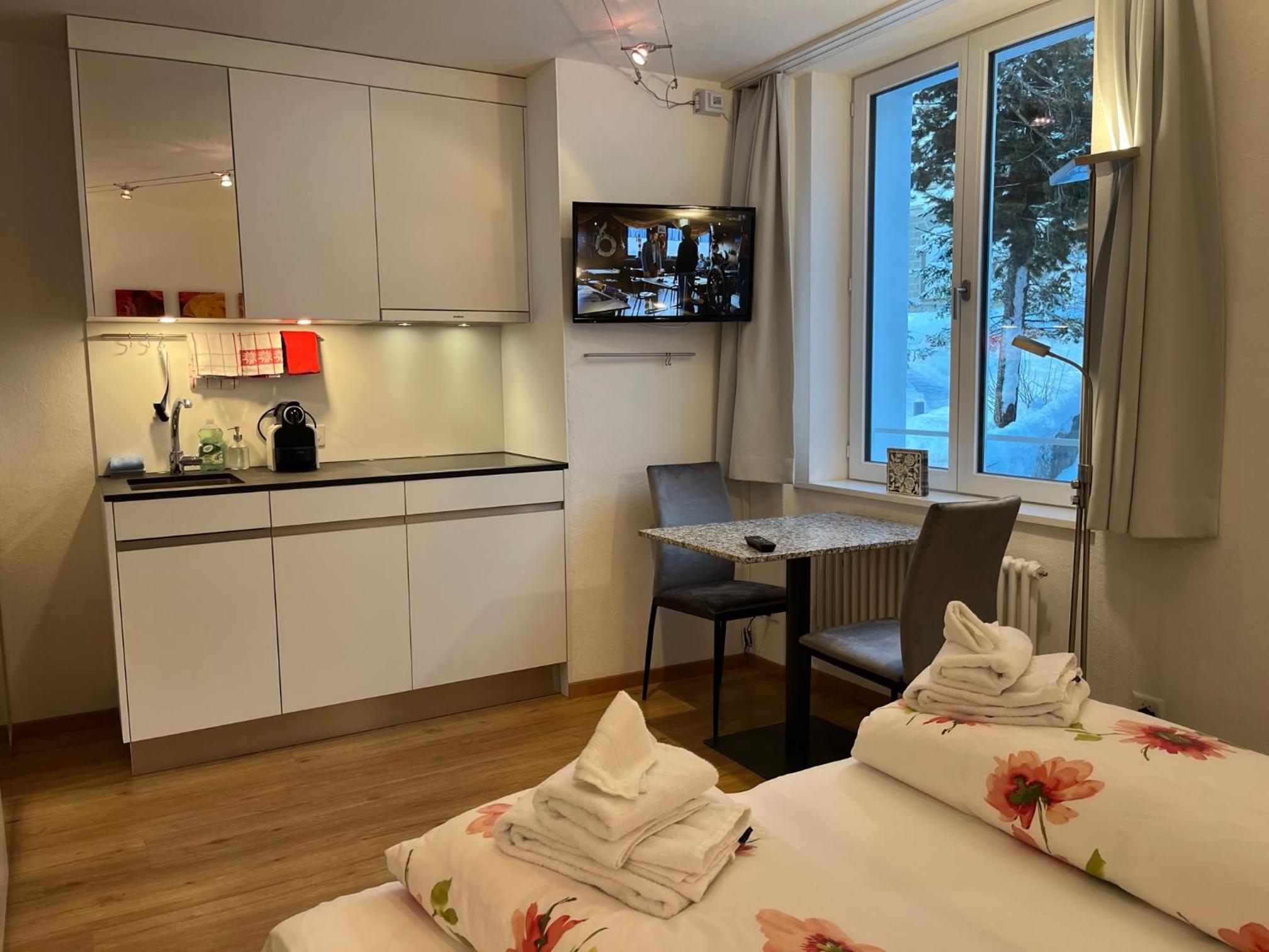 Double Room with Private External Bathroom