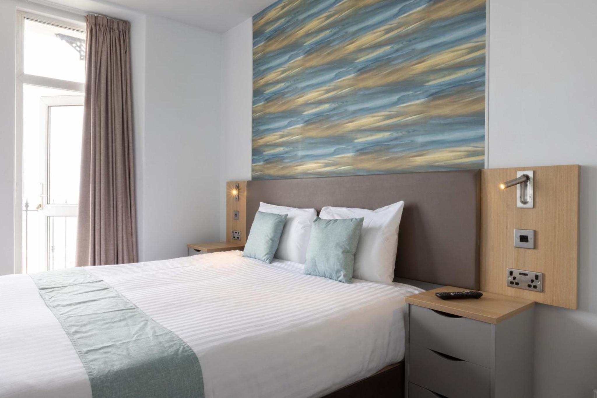 Double Room with Sea View - Photo 5