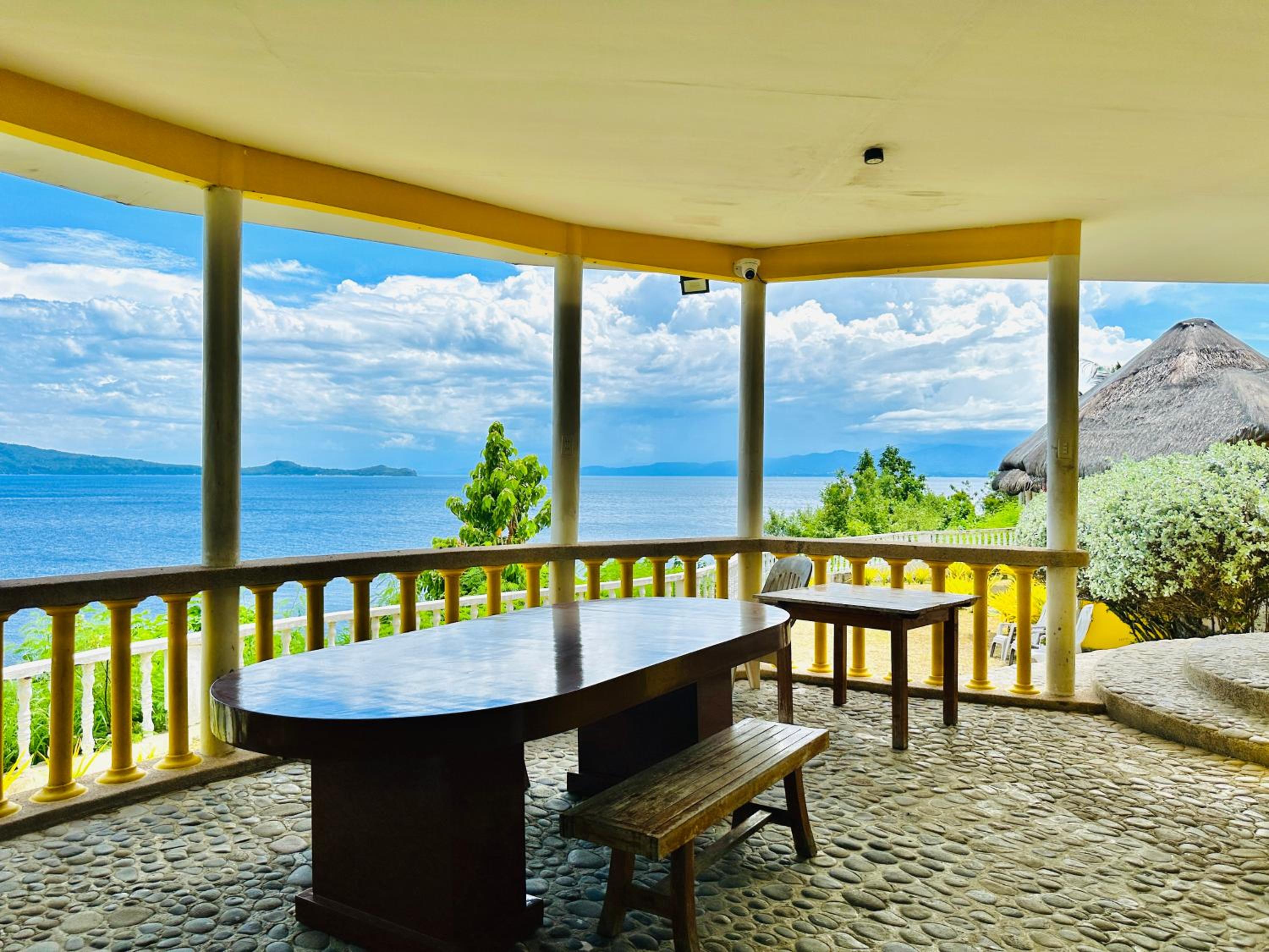 Family Room with Sea View photo 3