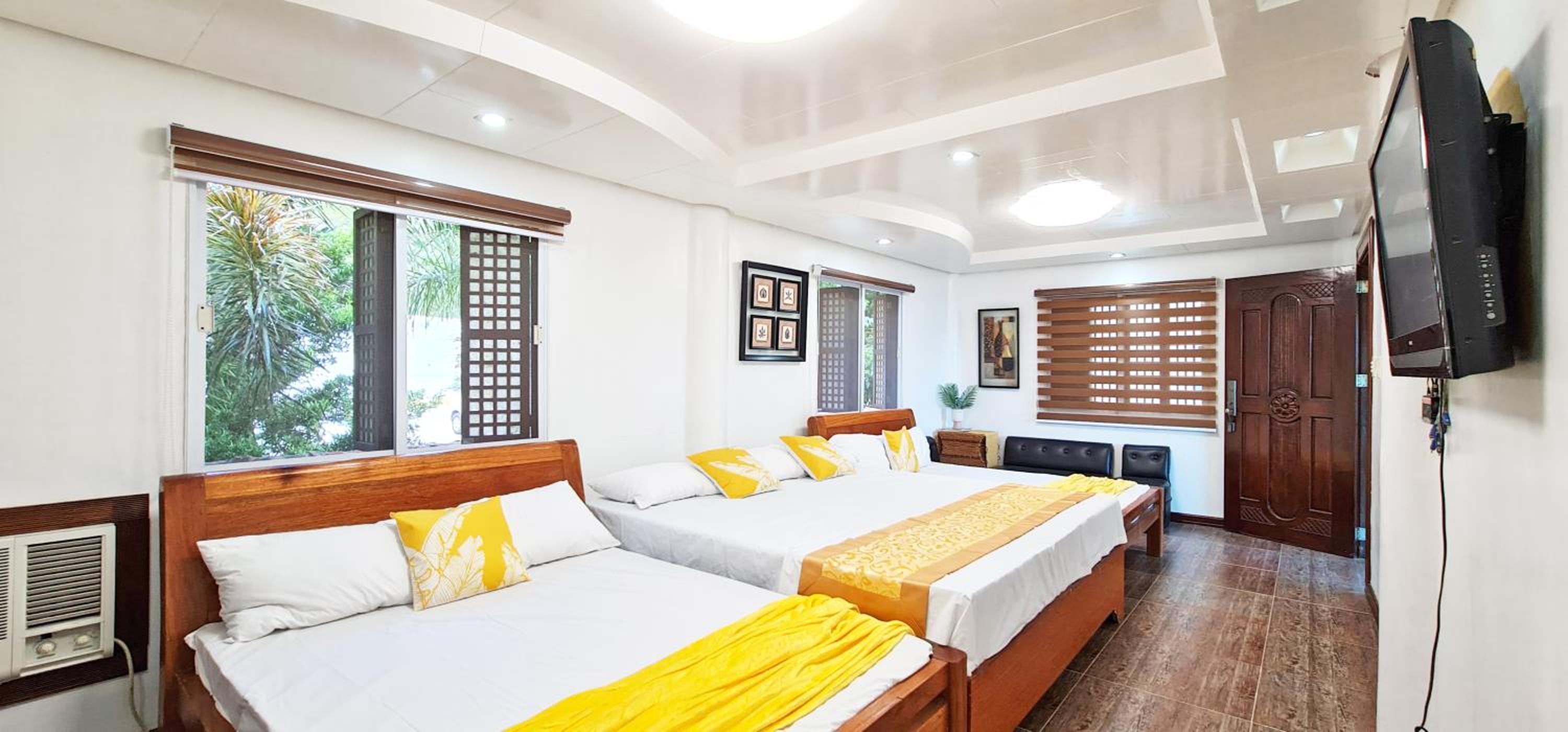 Superior Suite with Sea View photo 1
