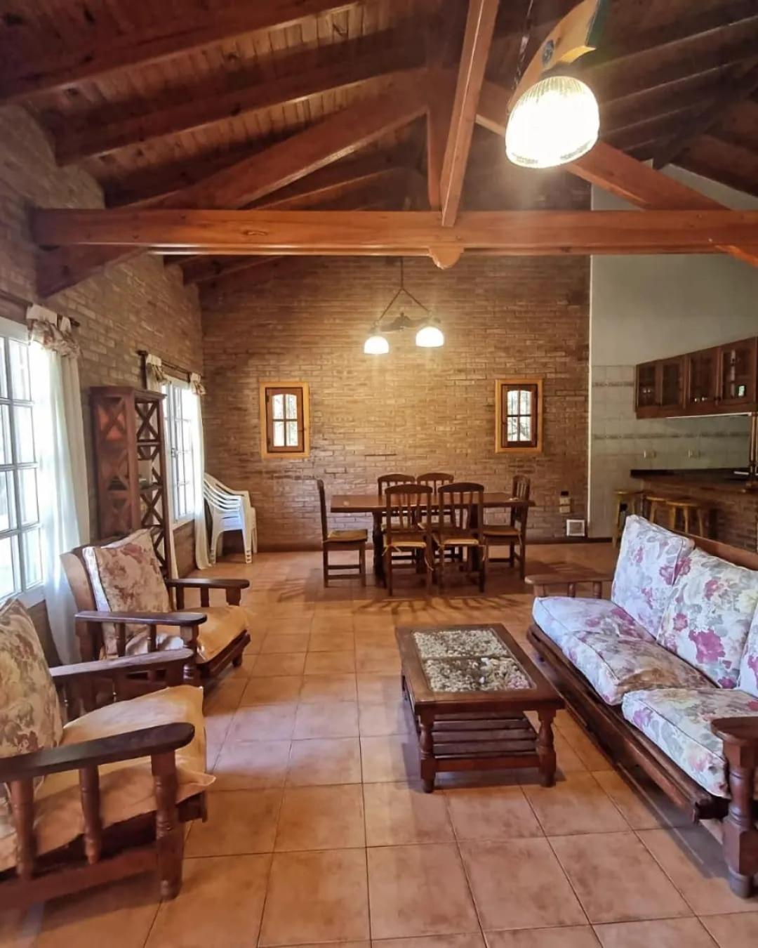 One-Bedroom House photo 2