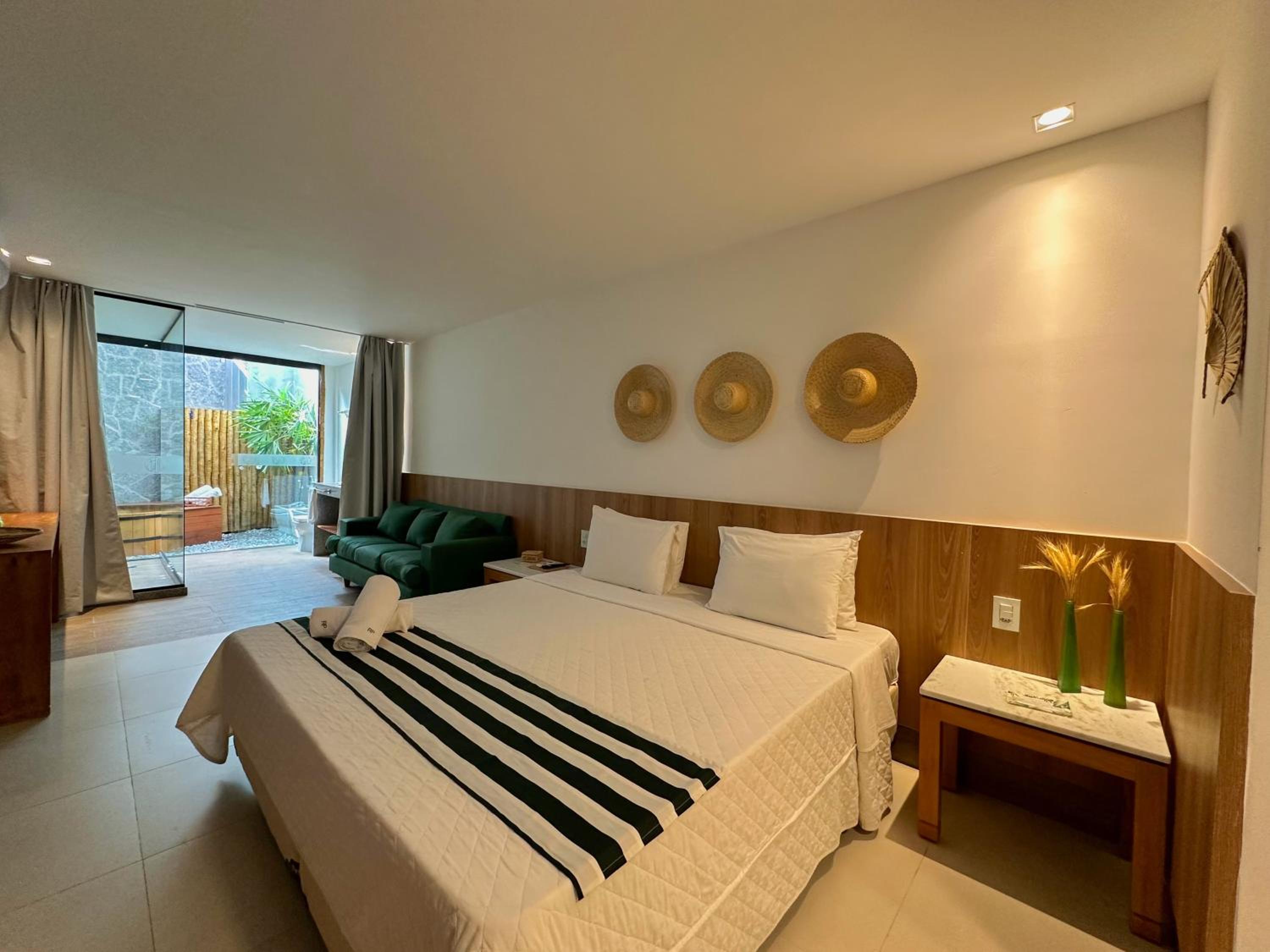Deluxe Double Room with Bath